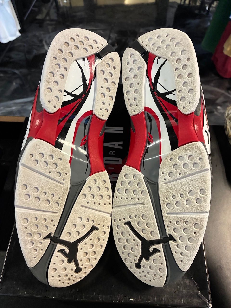Jordan 8 Retro White True Red (2025) - Used/Worn