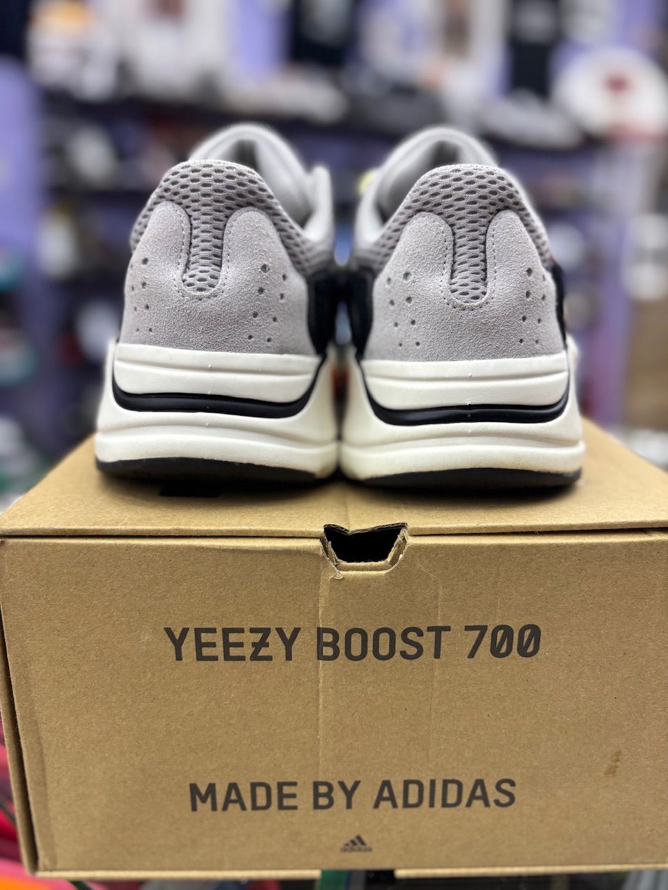 adidas Yeezy Boost 700 Wave Runner - Used/Worn
