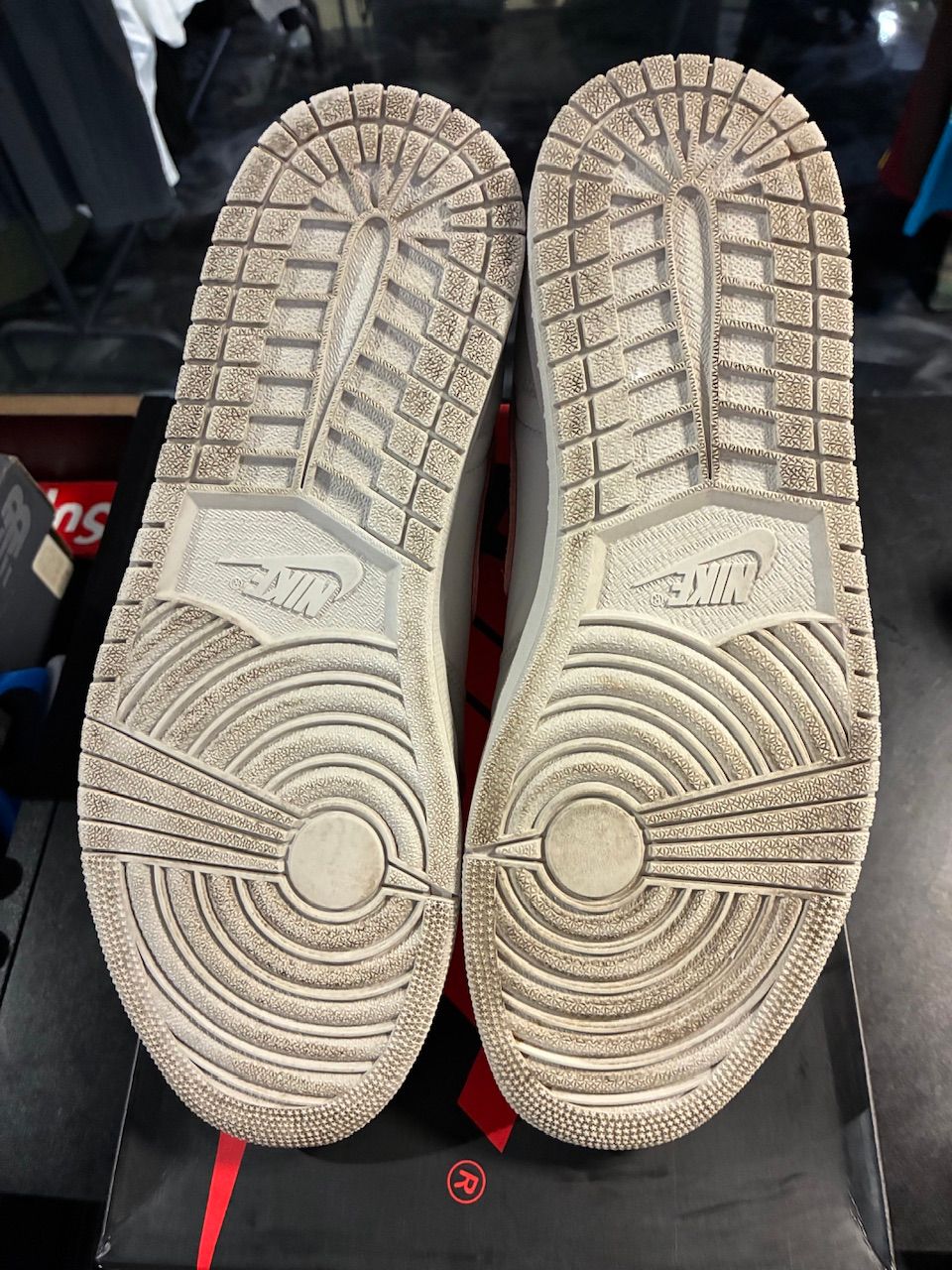 Jordan 1 Retro High OG Defiant SB NYC to Paris - Used/Worn