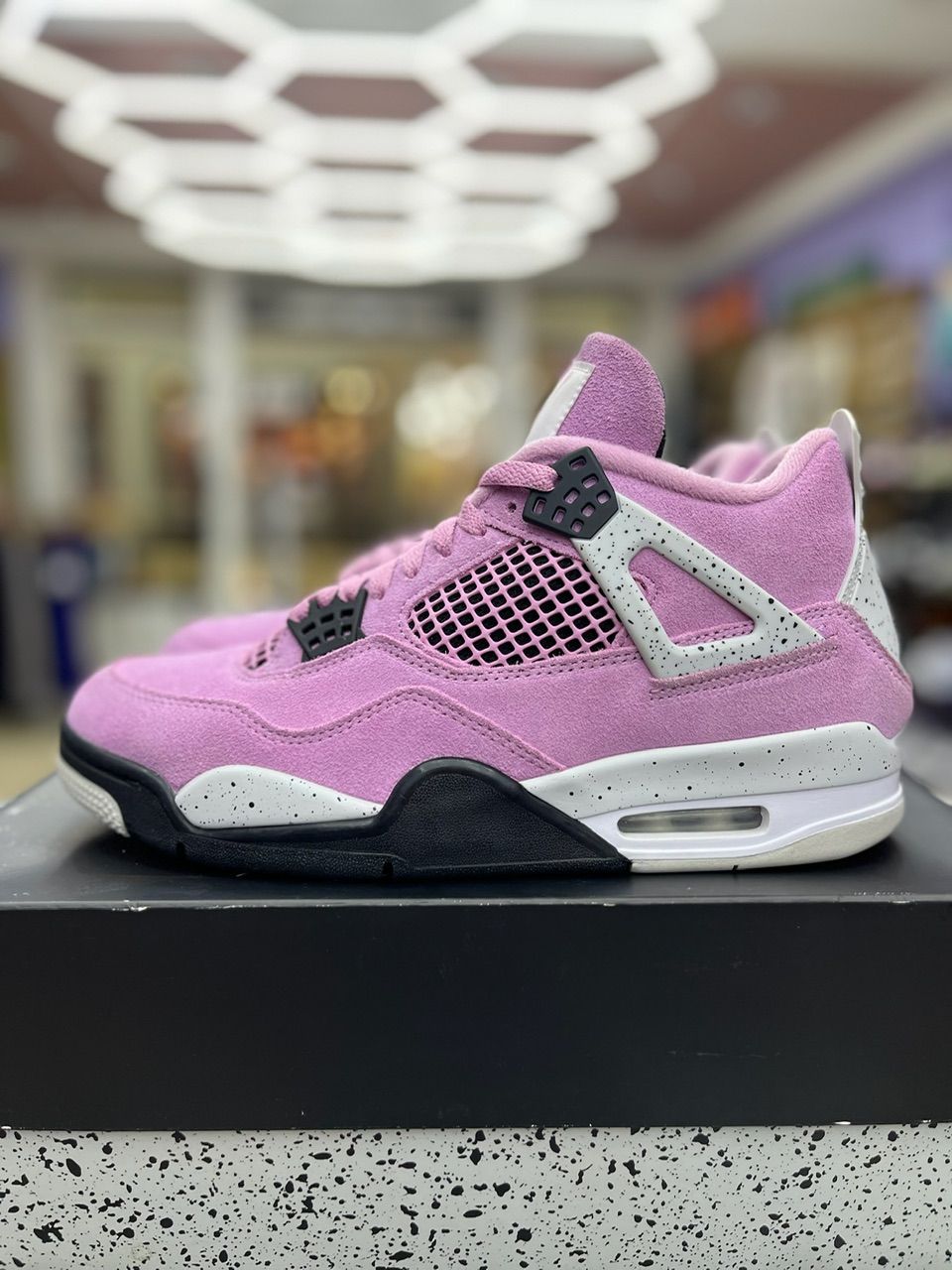 Jordan 4 Retro Orchid (Women's) - Used/Worn