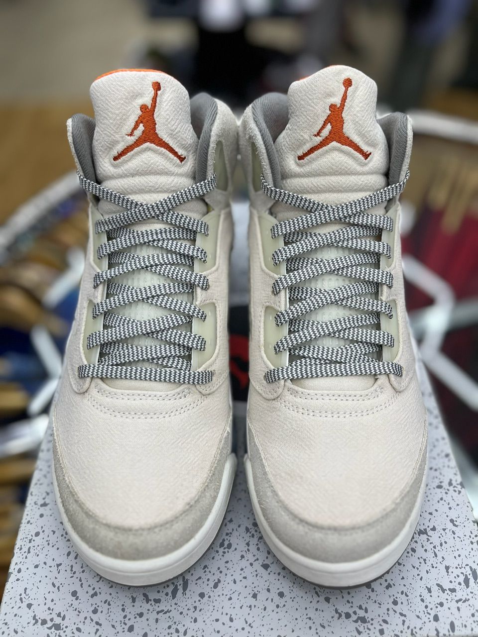 Jordan 5 Retro SE Craft Light Orewood Brown - Used/Worn