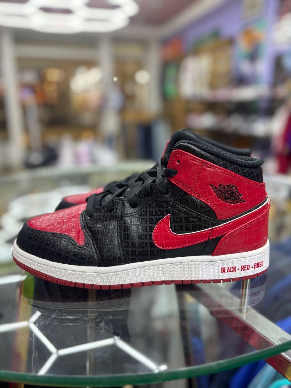 Jordan 1 Mid Bred Text (GS) - No Box/Used