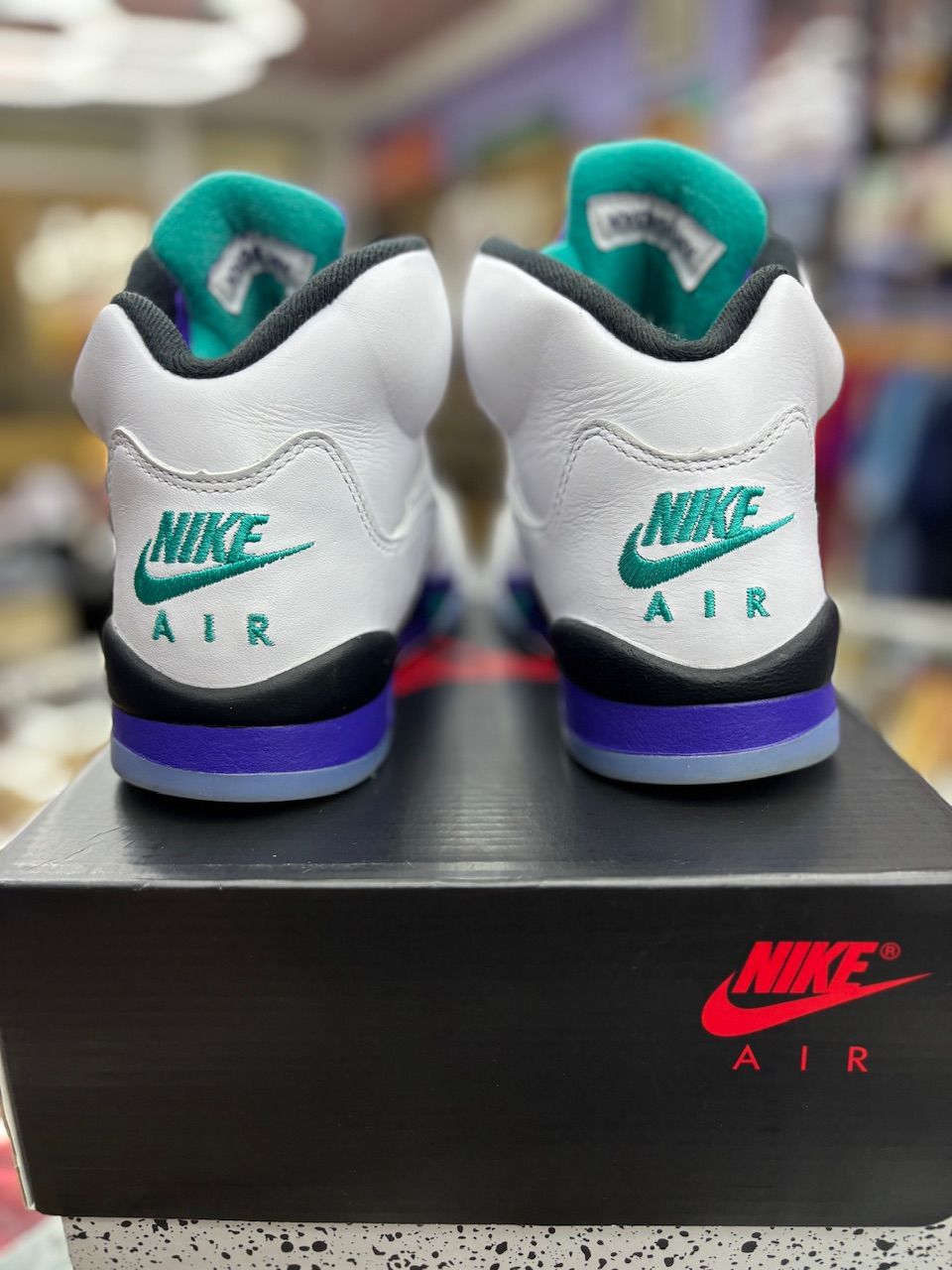 Jordan 5 Retro Grape (2025) (GS) - Used/Worn