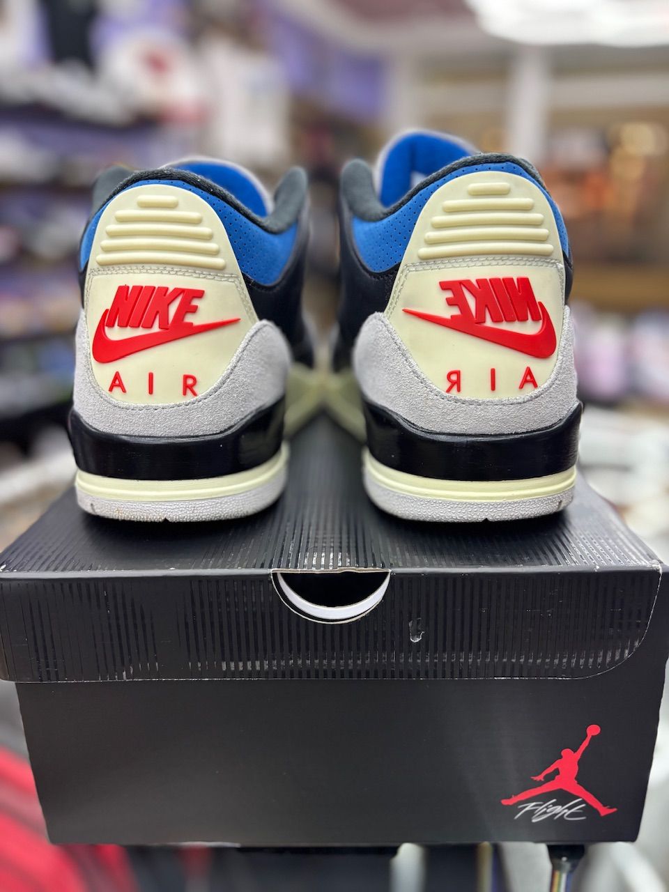 Jordan 3 Retro OG Rare Air - Used/Worn