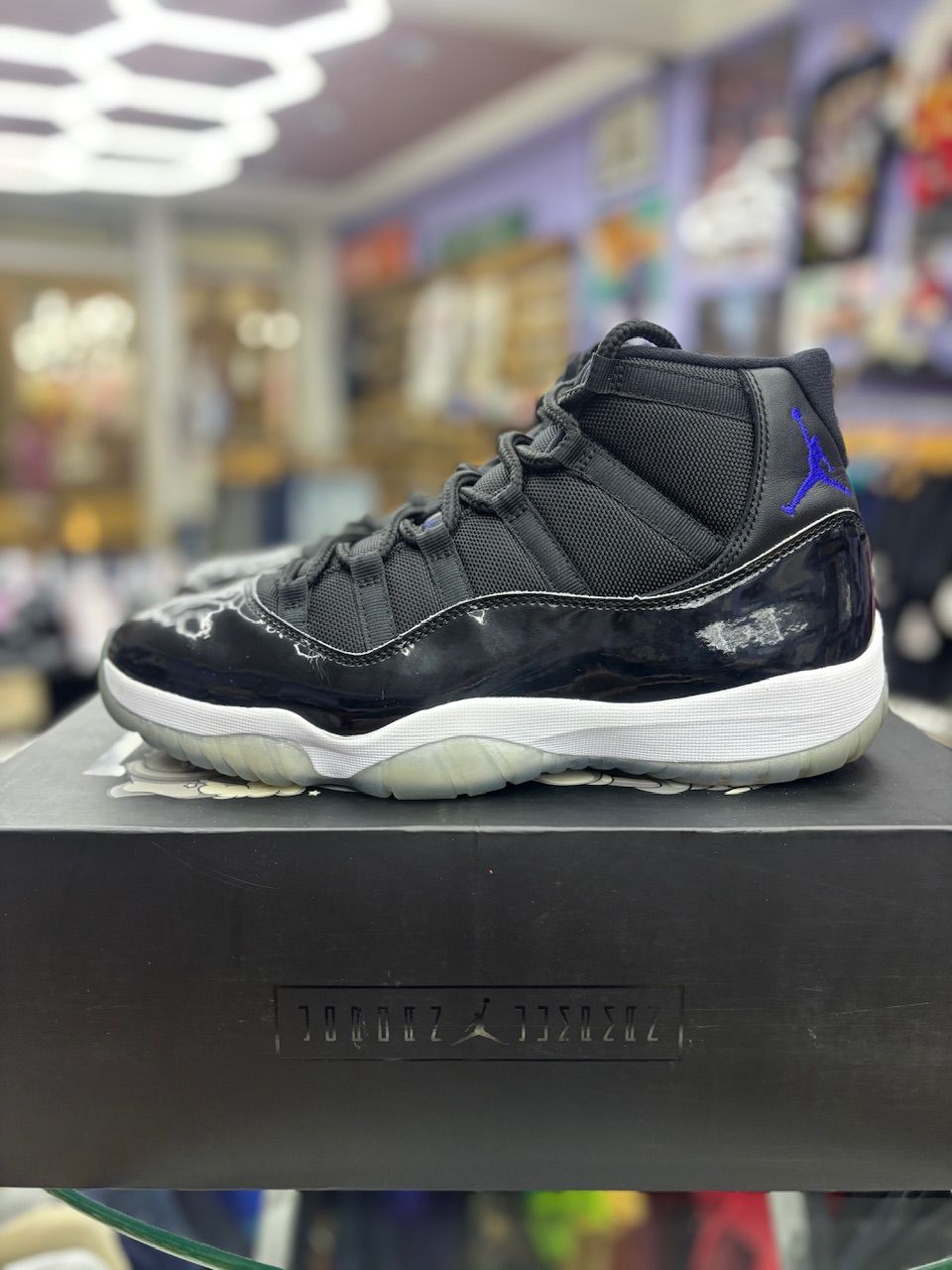 Jordan 11 Retro Space Jam (2016) - Used/Worn