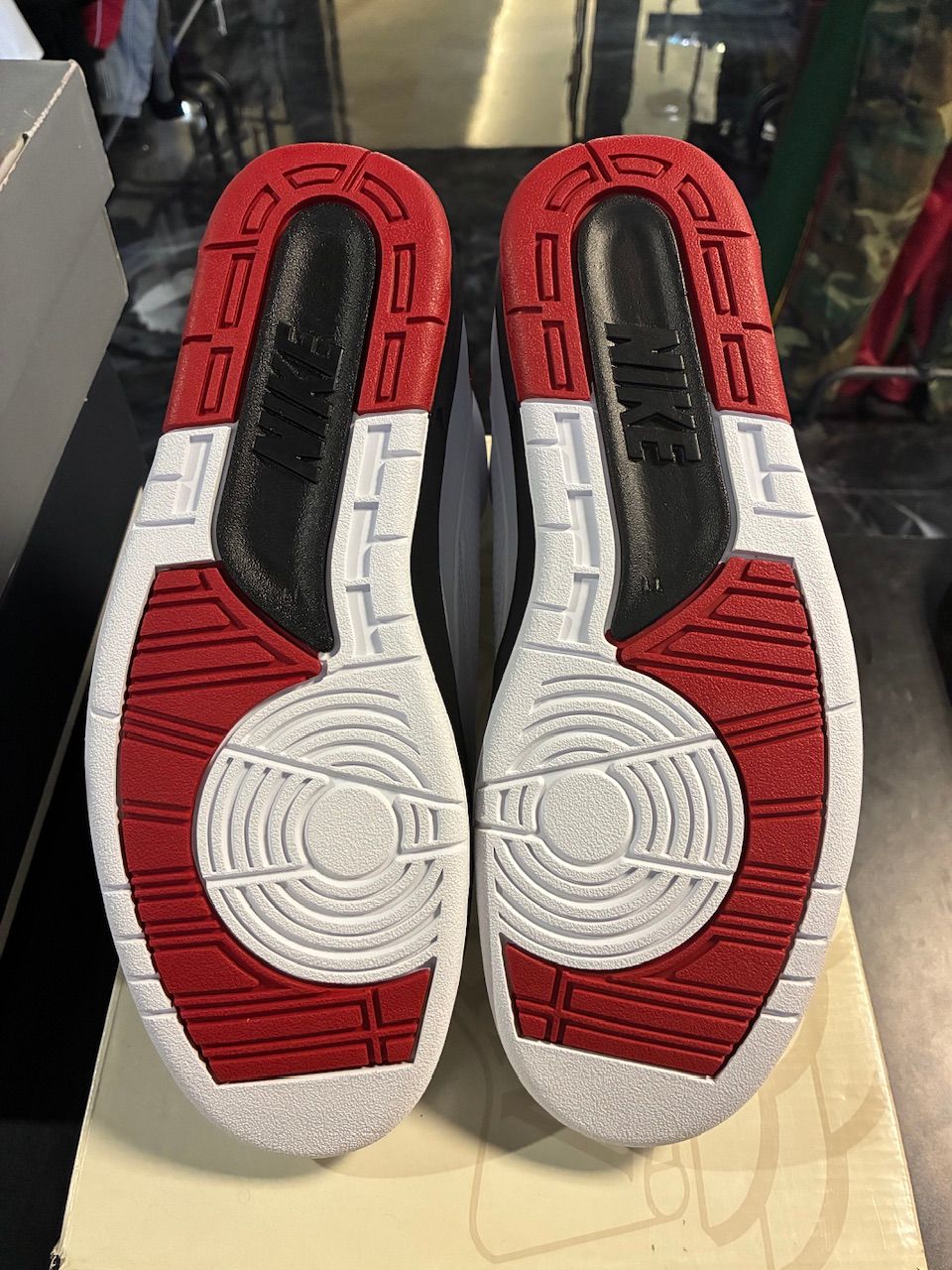 Jordan 2 Retro OG Chicago (2022) - Used/Worn