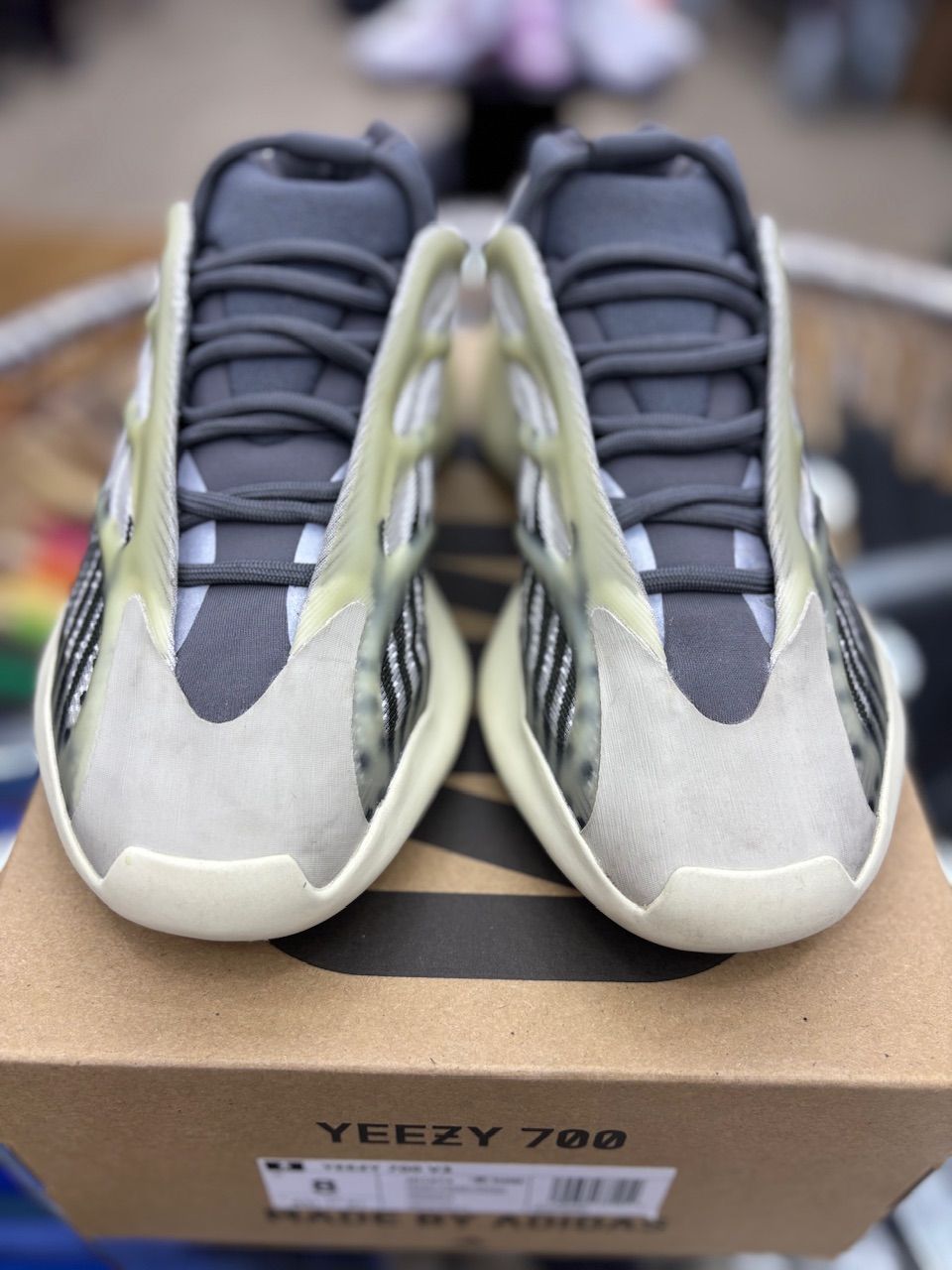 adidas Yeezy 700 V3 Fade Salt - Used/Worn