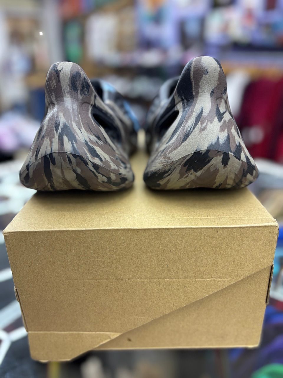 adidas Yeezy Foam RNR MX Cinder - Used/Worn
