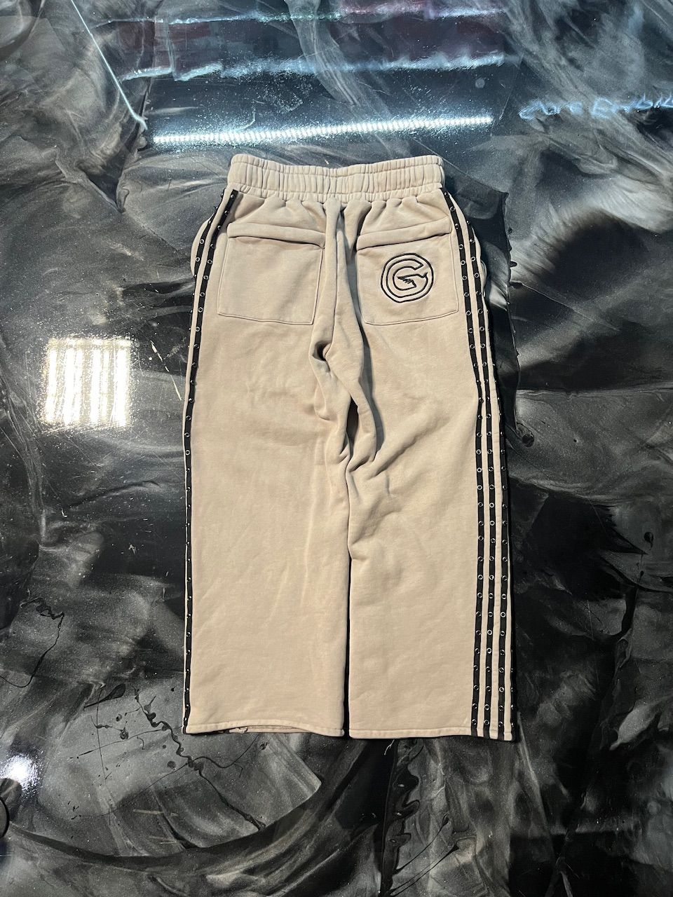 Black Jewel Swetpants - Like New