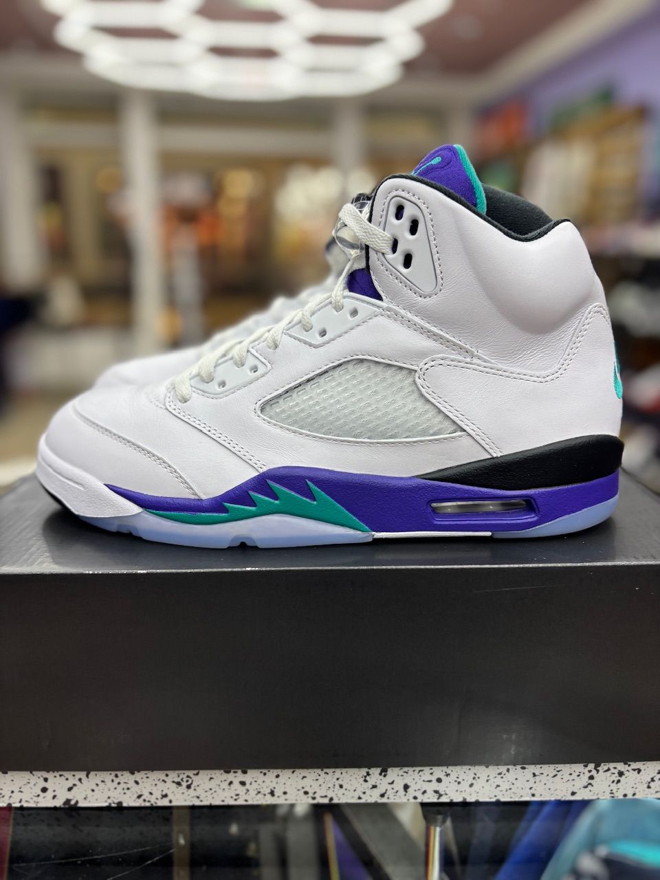 Jordan 5 Retro Grape (2025) - Used/Worn