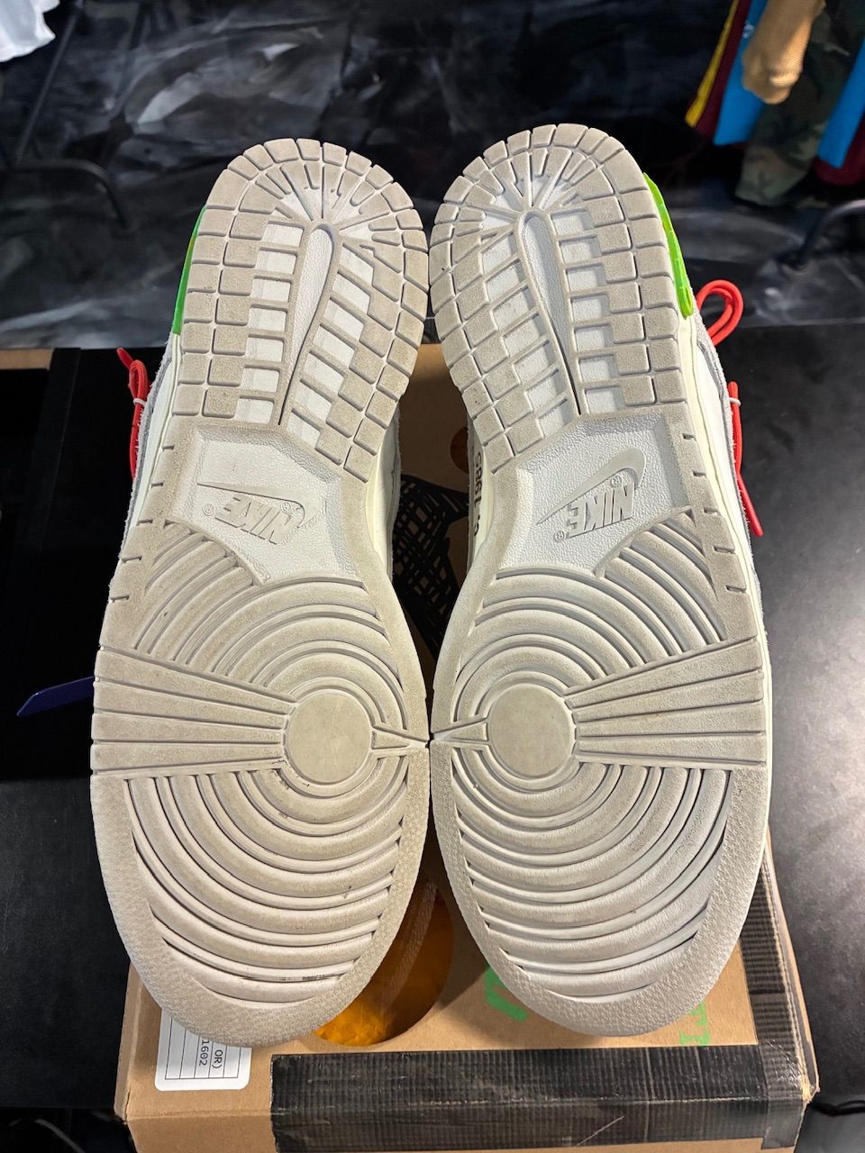 Nike Dunk Low Off-White Lot 13 - Used/Worn