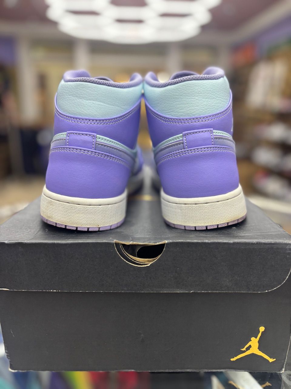 Jordan 1 Mid Purple Aqua - Used/Worn