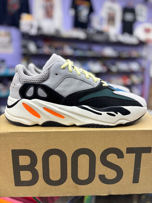 adidas Yeezy Boost 700 Wave Runner - Used/Worn