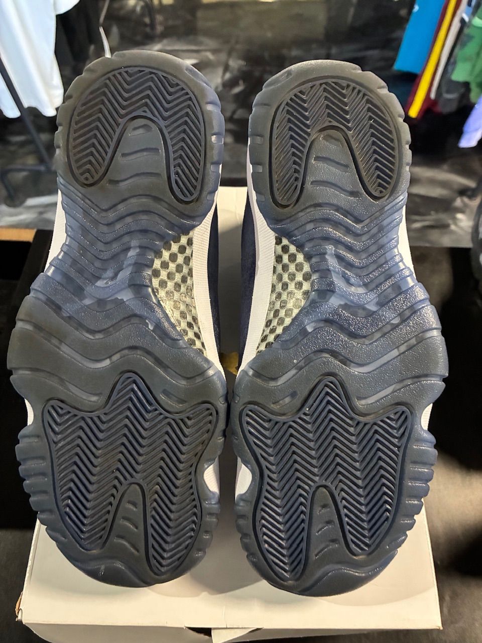 Jordan 11 Retro Midnight Navy (Women's) - Used/Worn