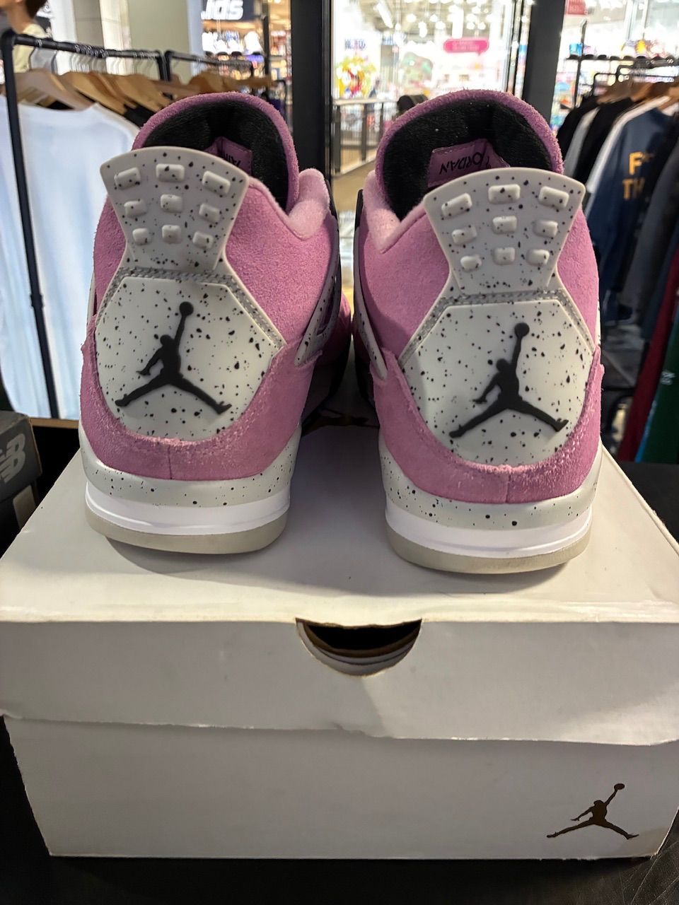 Jordan 4 Retro Orchid (Women's) - Used/Rep Box