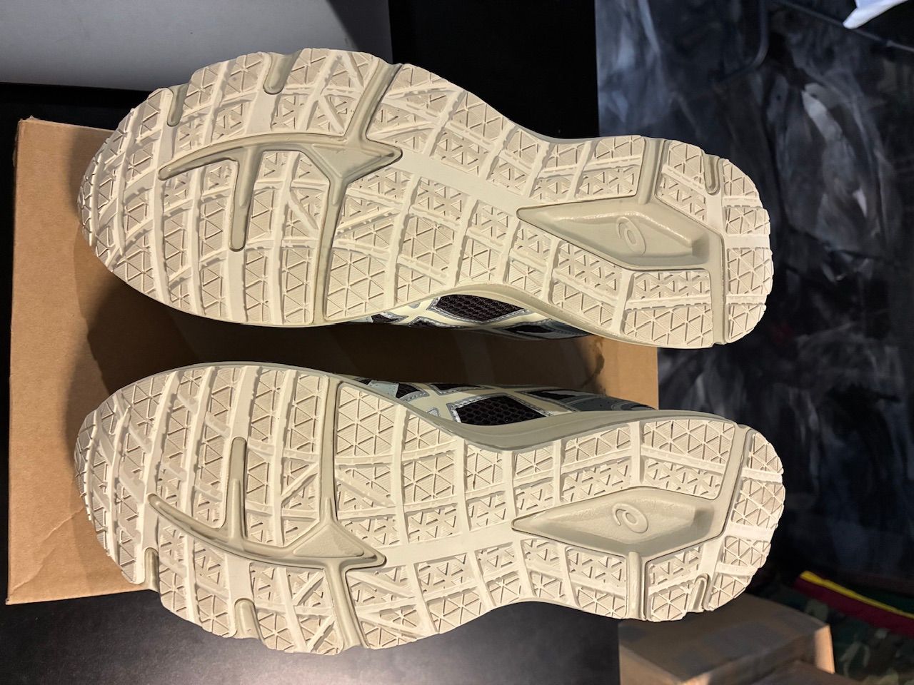 ASICS JOG 100S Kith Espresso Vanilla Ice - Used/Worn