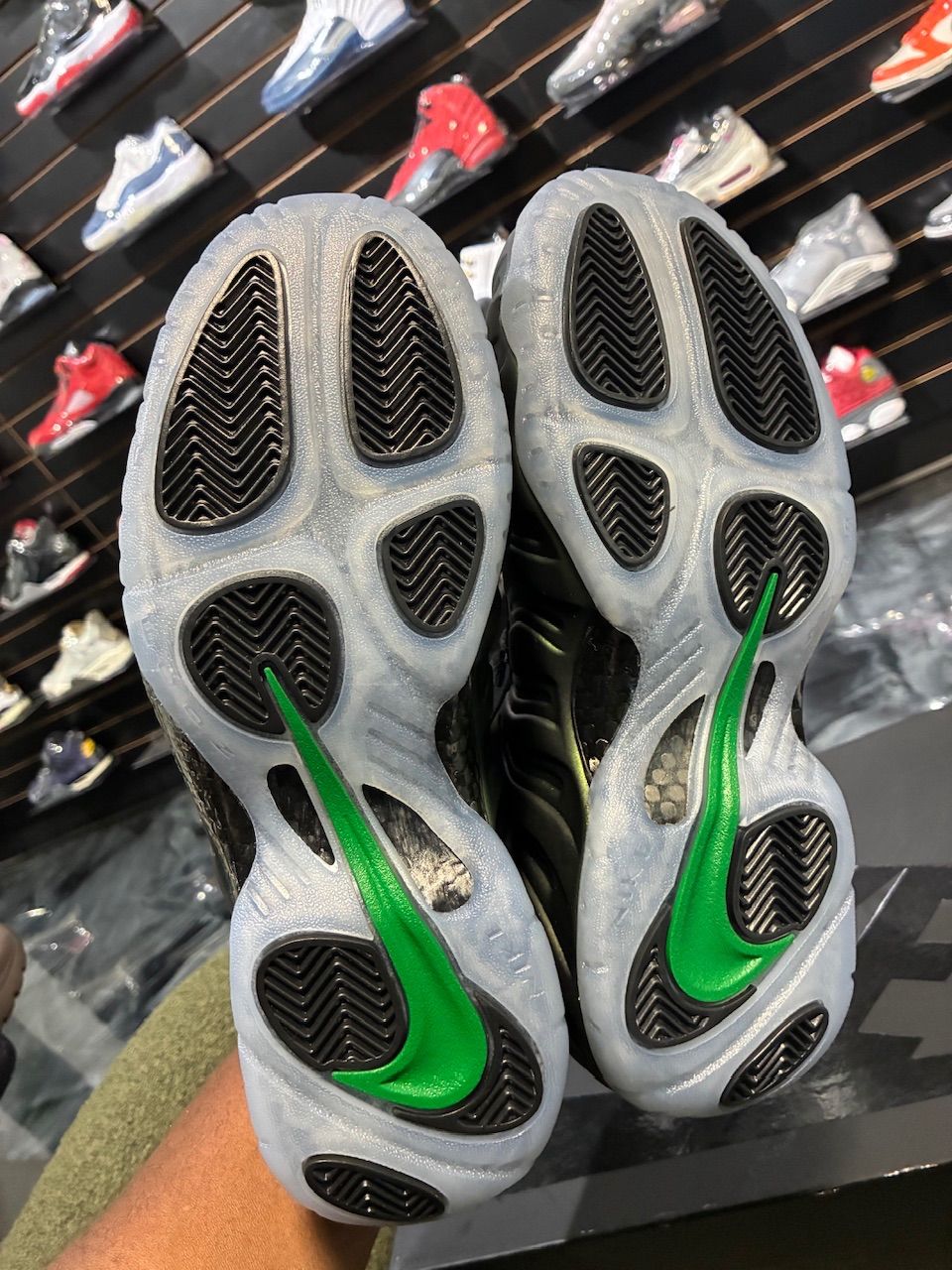 Nike Air Foamposite Pro Pine Green (2025) - Used/Worn