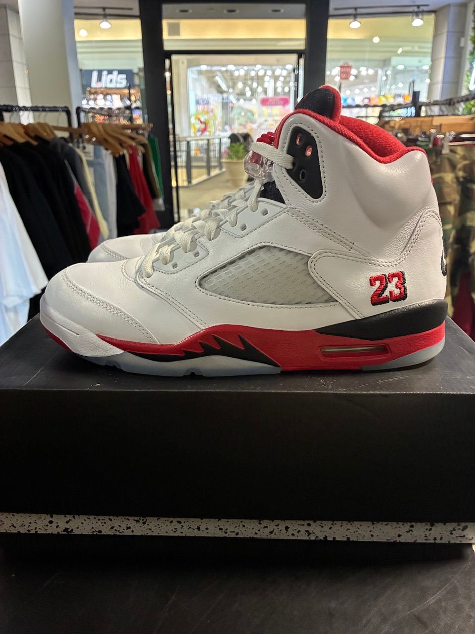 Jordan 5 Retro Fire Red Black Tongue (2025) - Used/Worn