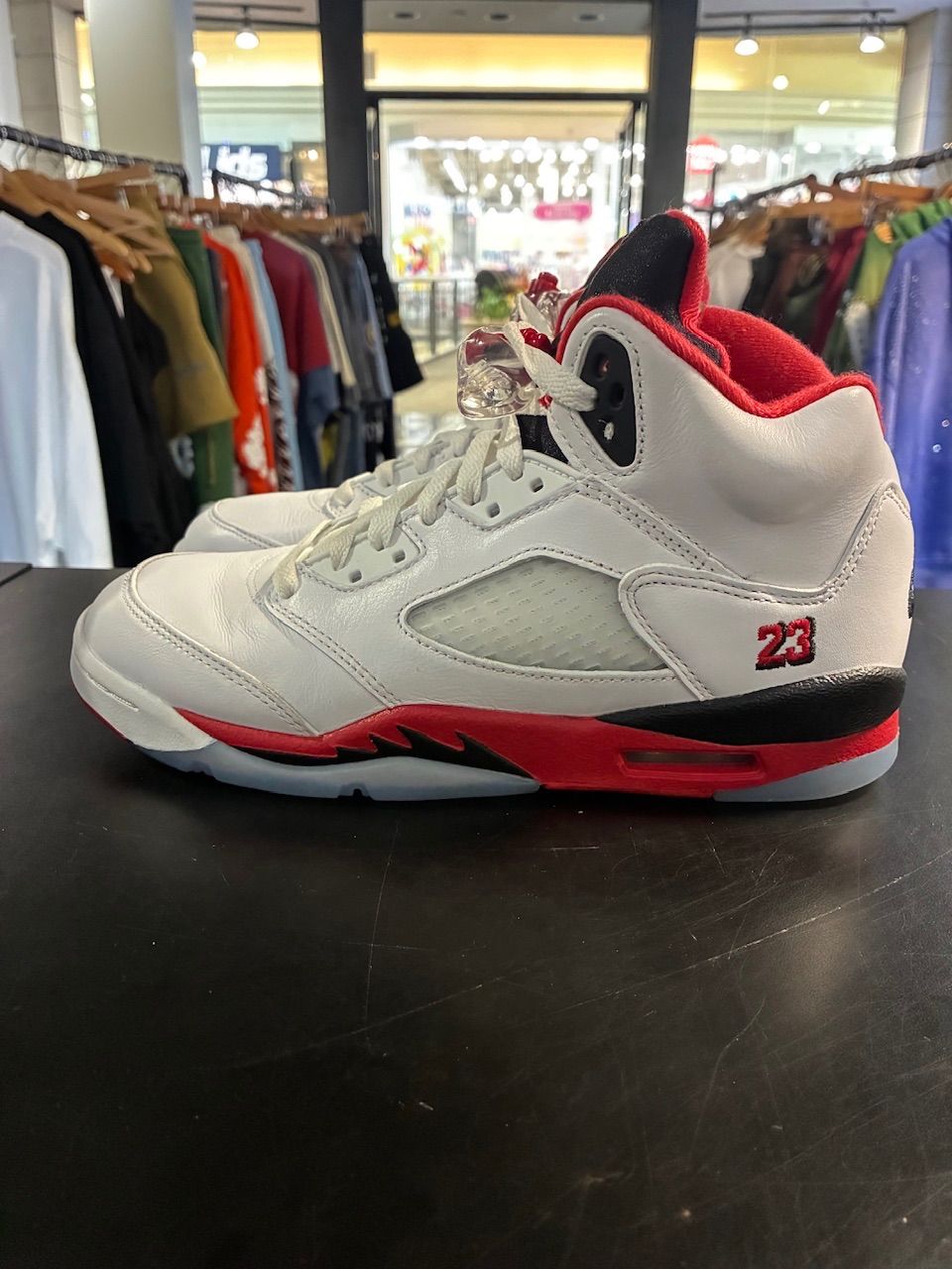 Jordan 5 Retro Fire Red Black Tongue (2025) (GS) - No Box/Used