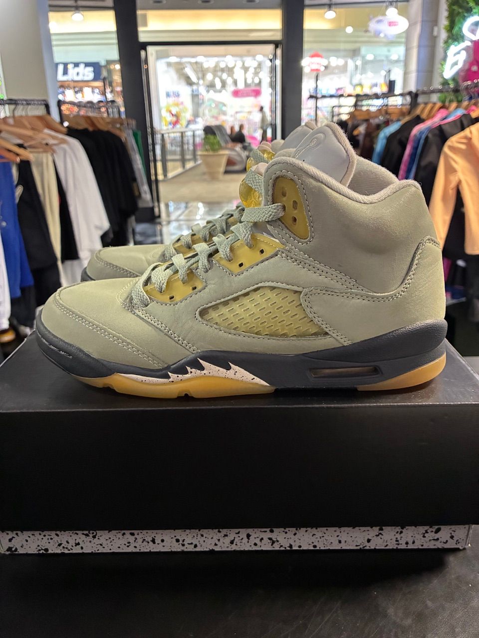Jordan 5 Retro Jade Horizon (GS) - Used/Worn