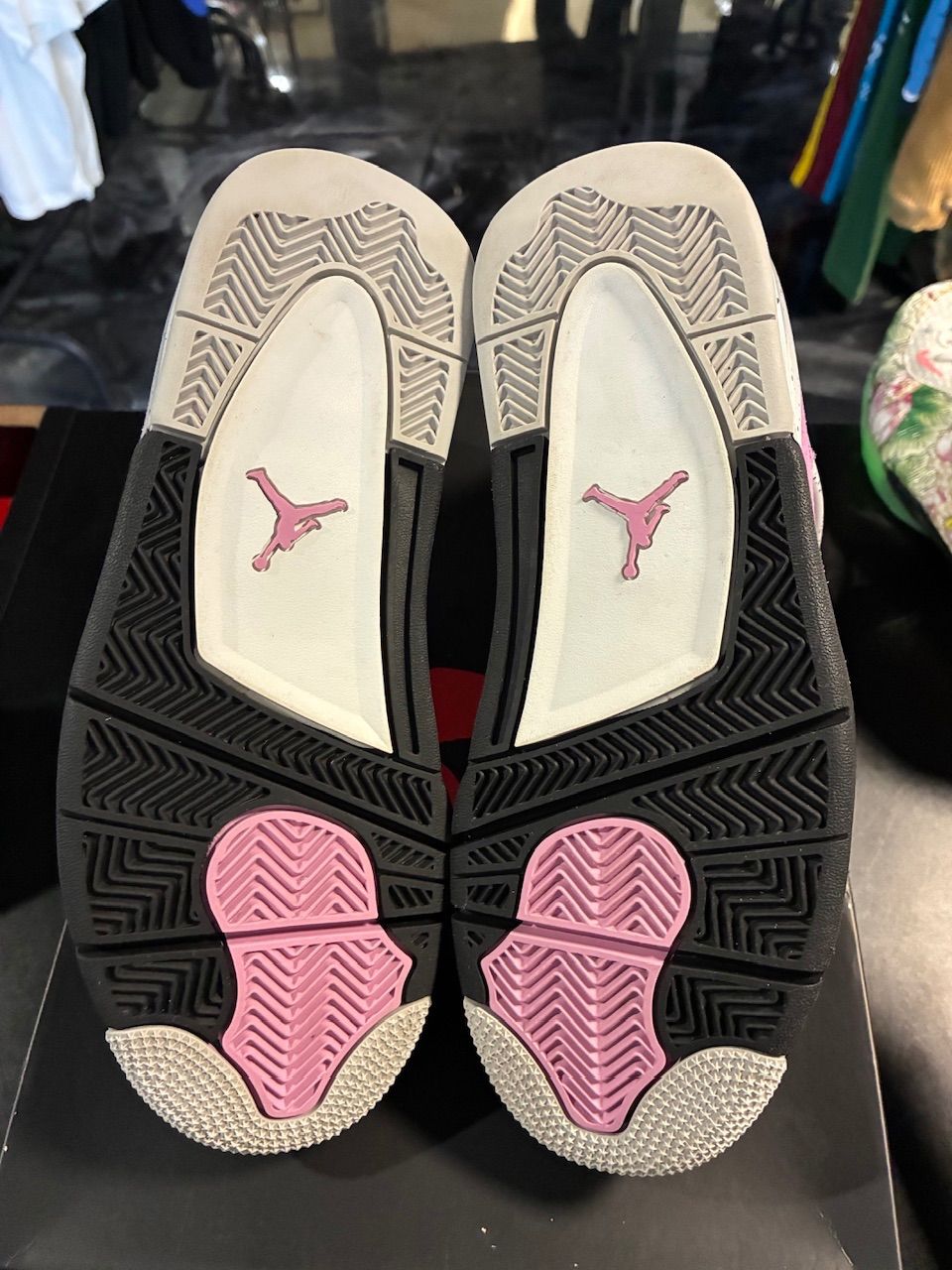 Jordan 4 Retro Orchid (Women's) - Used/Worn