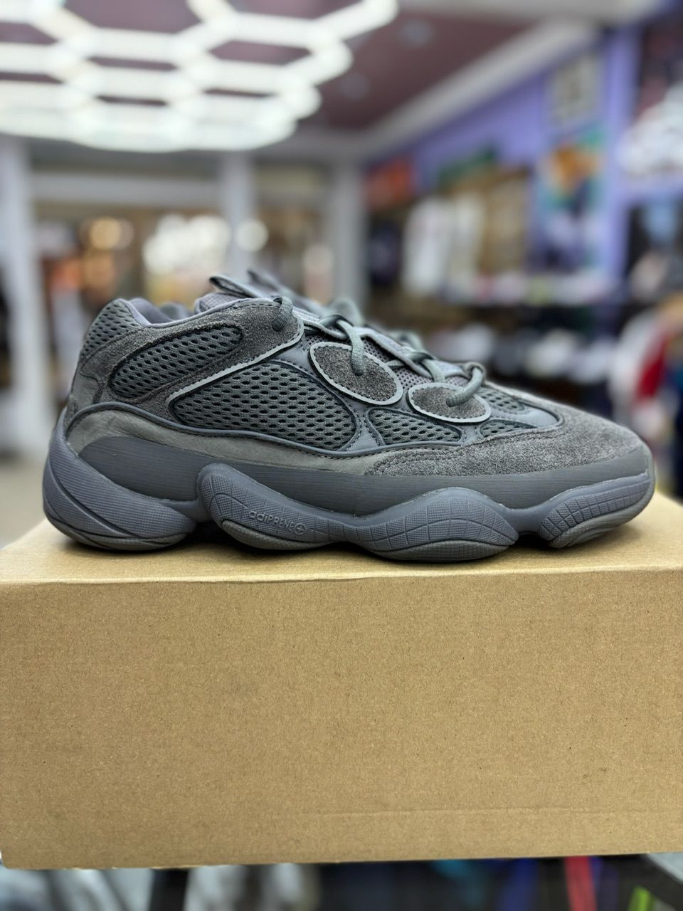 adidas Yeezy 500 Granite - Used/Worn