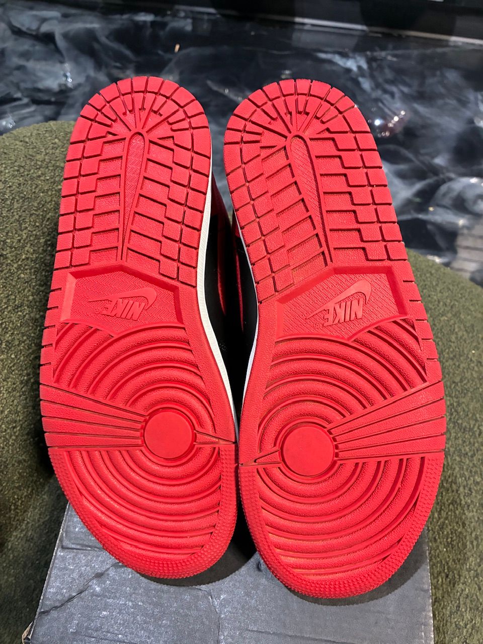 Jordan 1 Mid Banned (2020) - Used/Worn