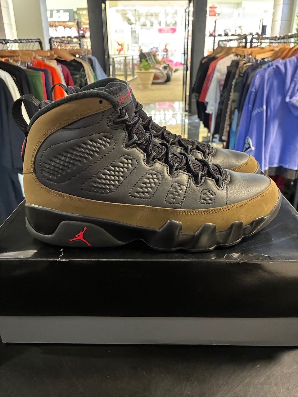 Jordan 9 Retro Light Olive Concord - Used/Worn