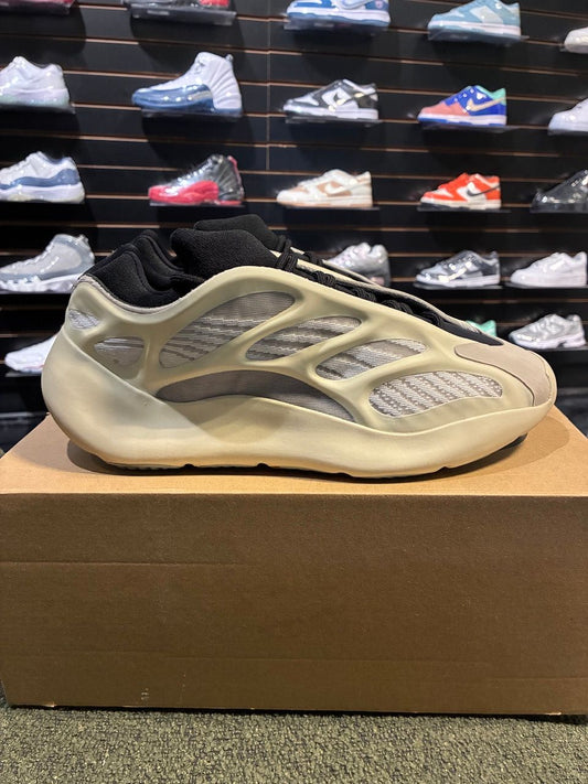 adidas Yeezy 700 V3 Azael - Used/Worn