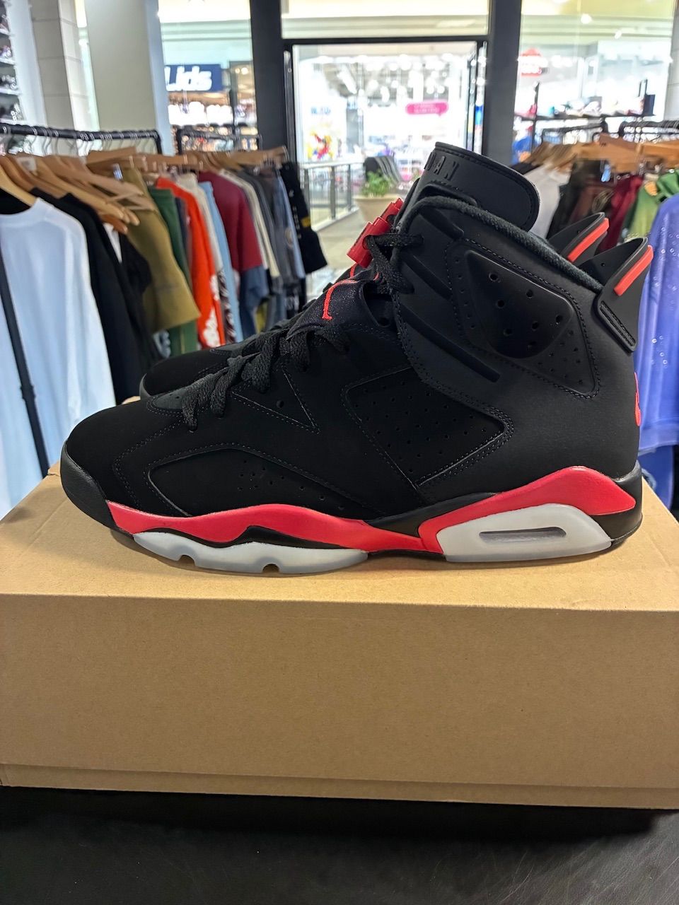 Jordan 6 Retro Reverse Infrared - Used/Worn