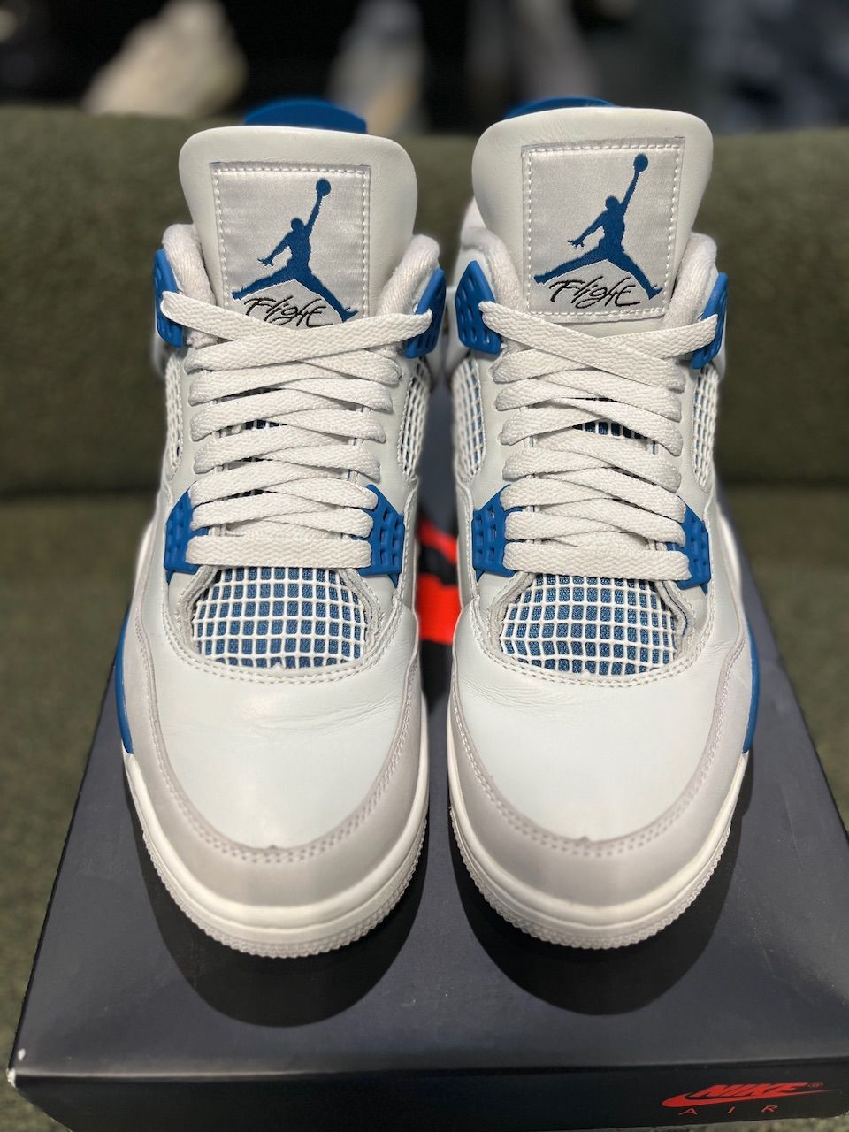 Jordan 4 Retro Military Blue (2024) - Used/Worn