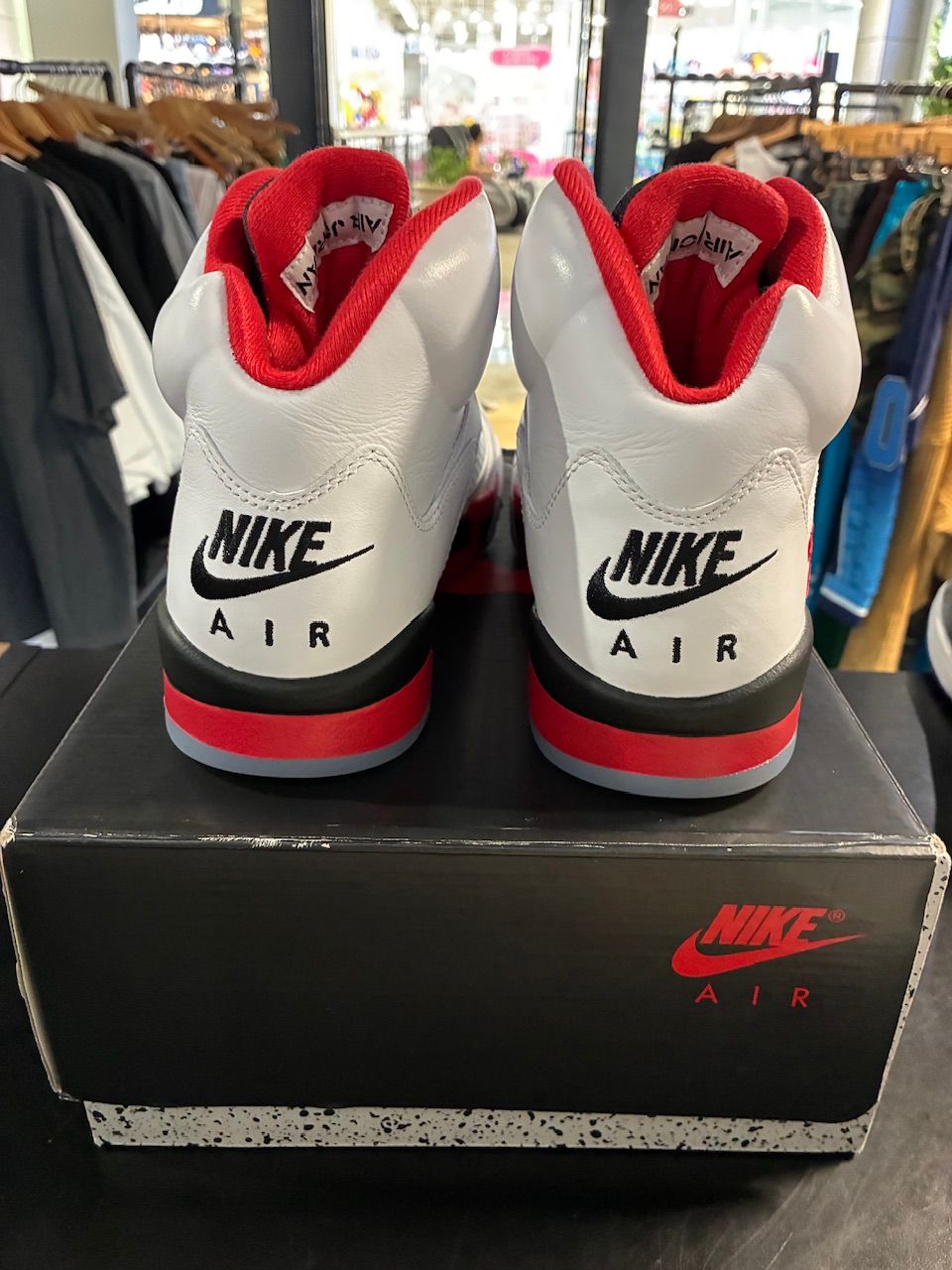 Jordan 5 Retro Fire Red Black Tongue (2025) - Used/Worn