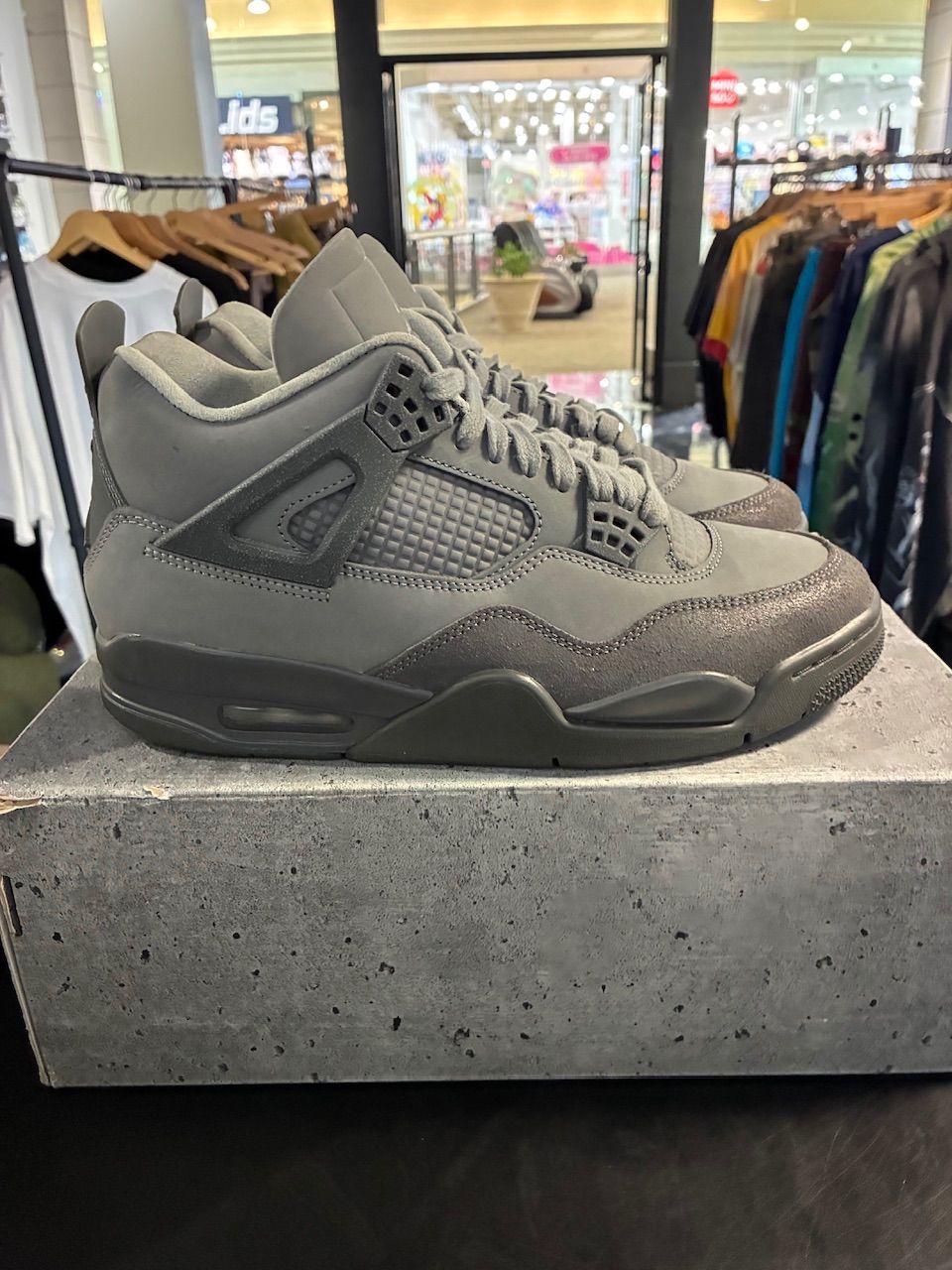 Jordan 4 Retro SE Paris Olympics Wet Cement - Used/Worn
