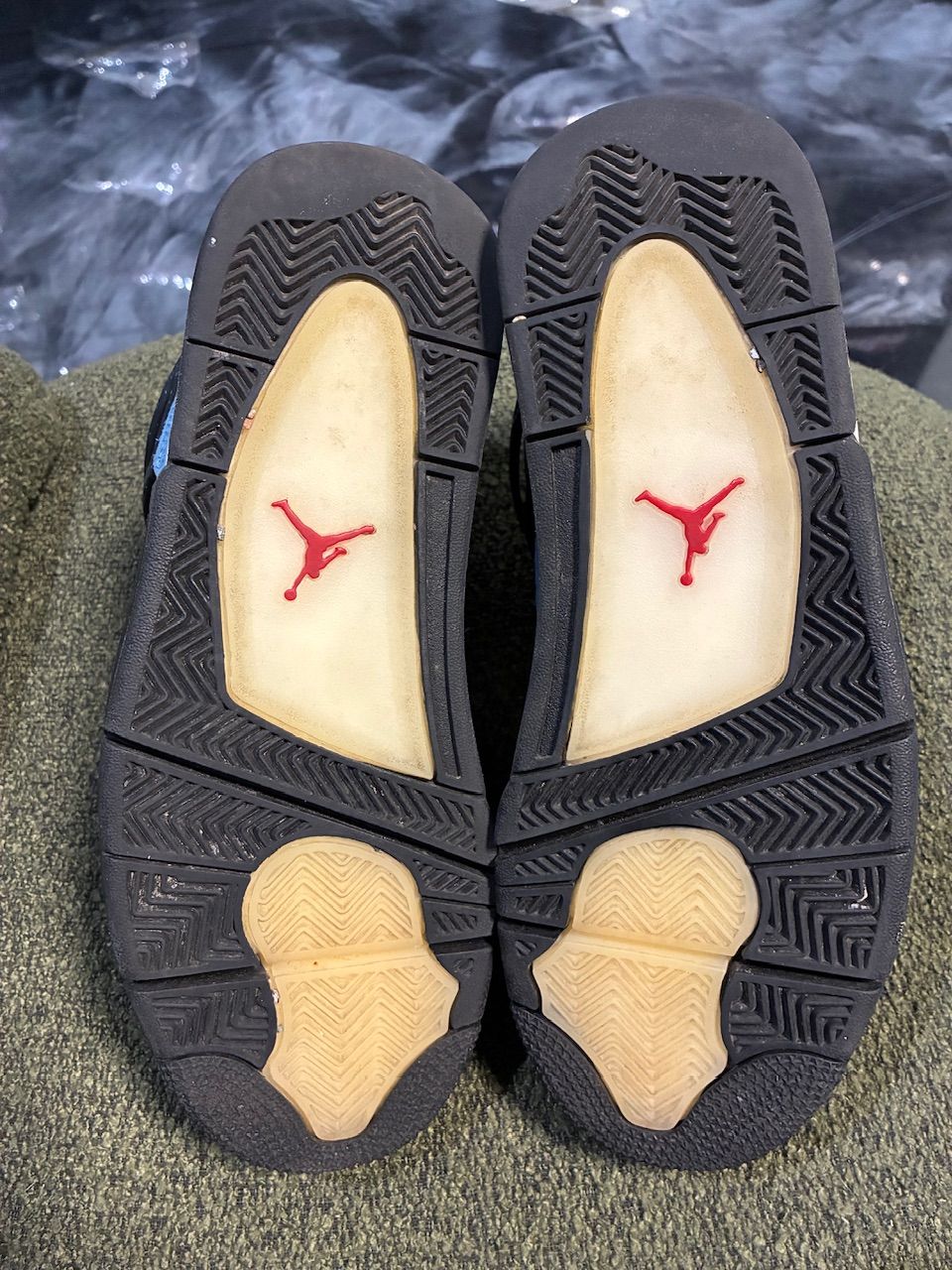 Jordan 4 Retro Travis Scott Cactus Jack - No Box/Used