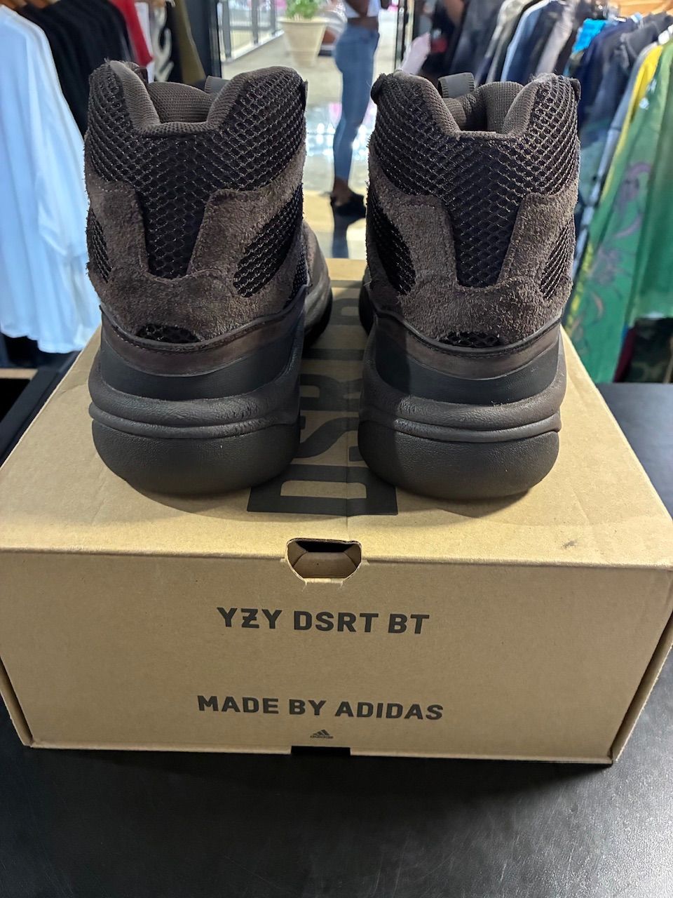 adidas Yeezy Desert Boot Oil - Used/Worn