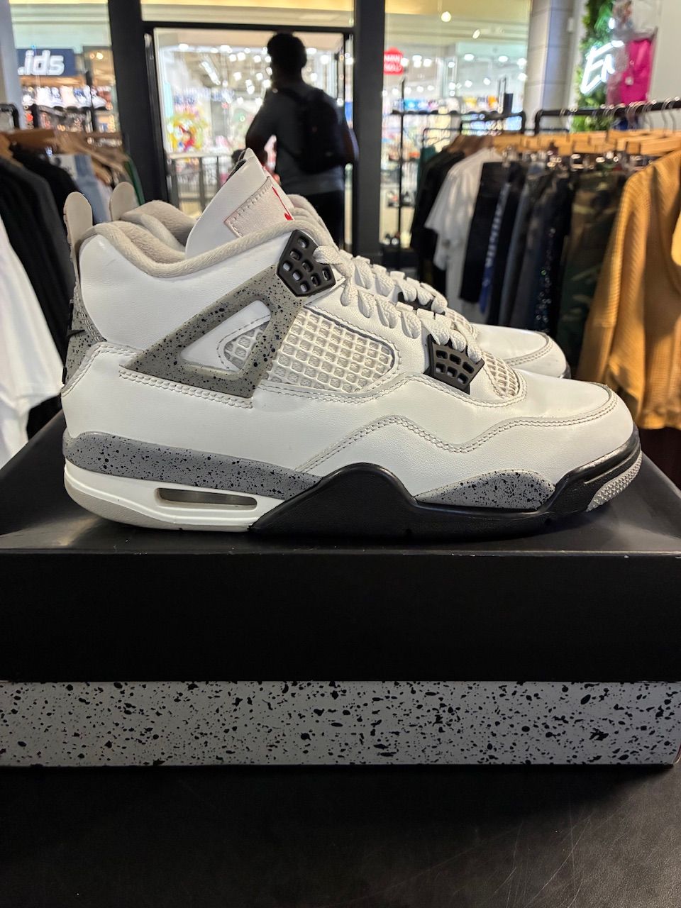 Jordan 4 Retro White Cement (2025) - Used/Worn
