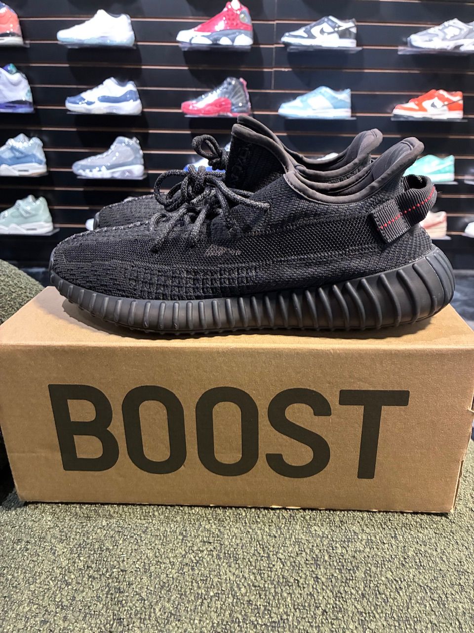 adidas Yeezy Boost 350 V2 Black (Non-Reflective) - Used/Worn