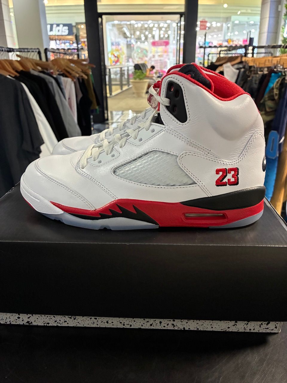 Jordan 5 Retro Fire Red Black Tongue (2025) - Used/Worn