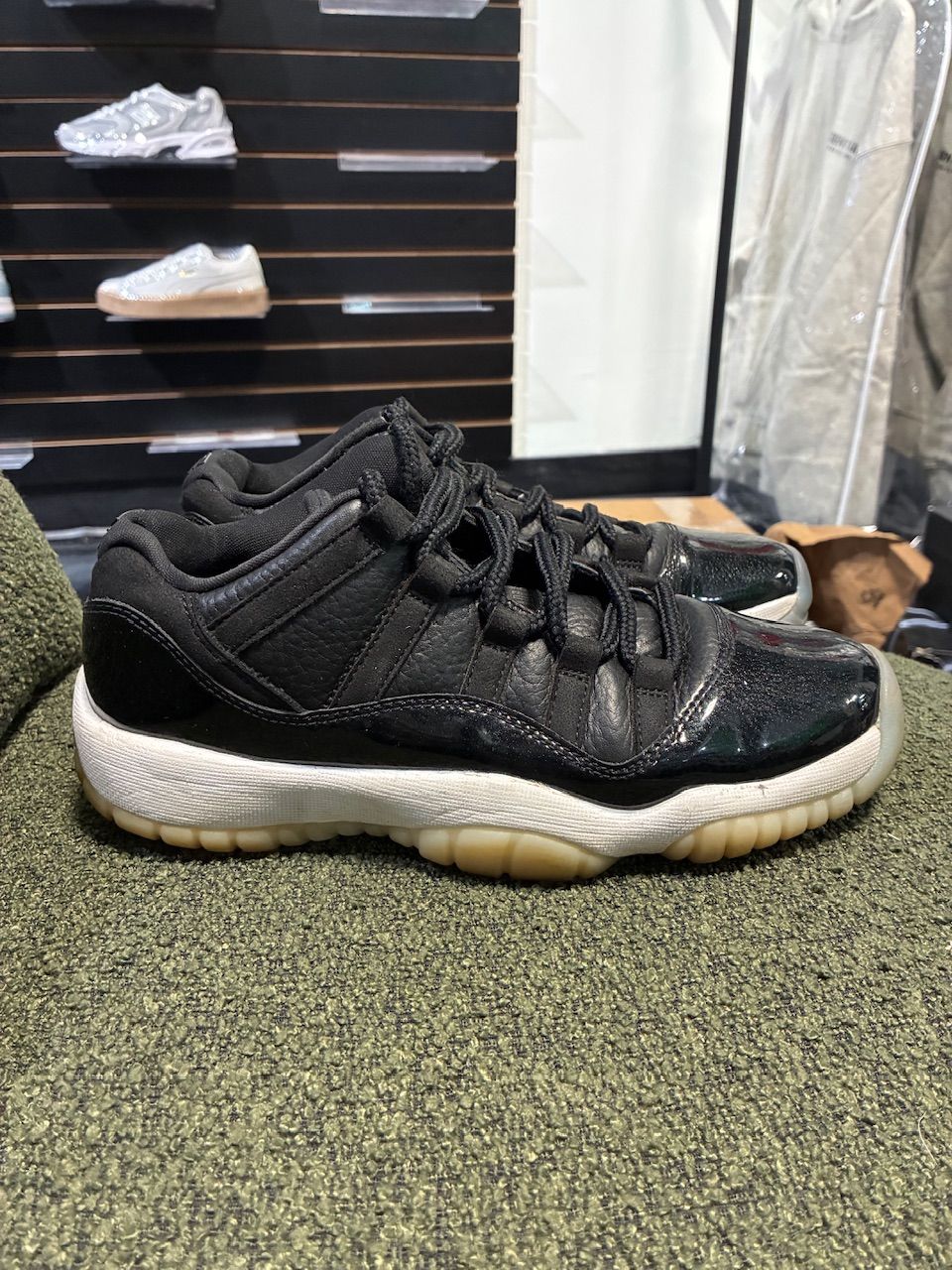 Jordan 11 Retro Low 72-10 (GS) - No Box/Used