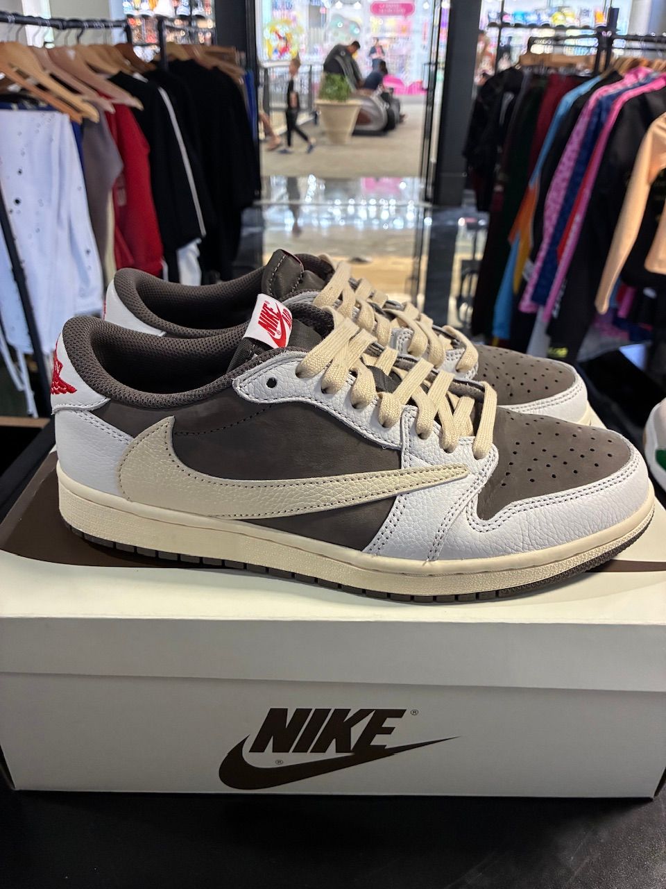 Jordan 1 Retro Low OG SP Travis Scott Reverse Mocha - Used/Worn