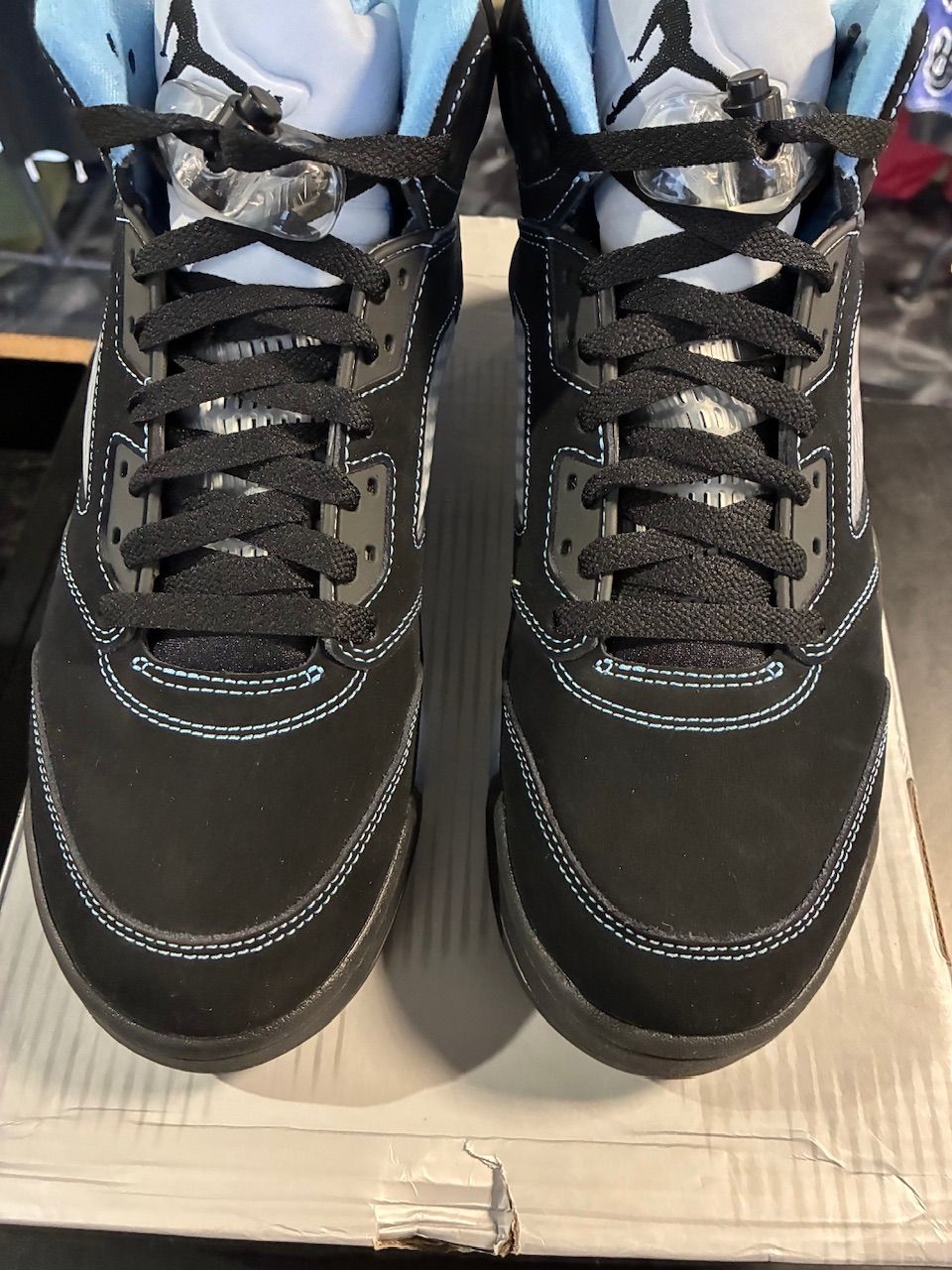 Jordan 5 Retro Black University Blue (2026) - Used/Worn
