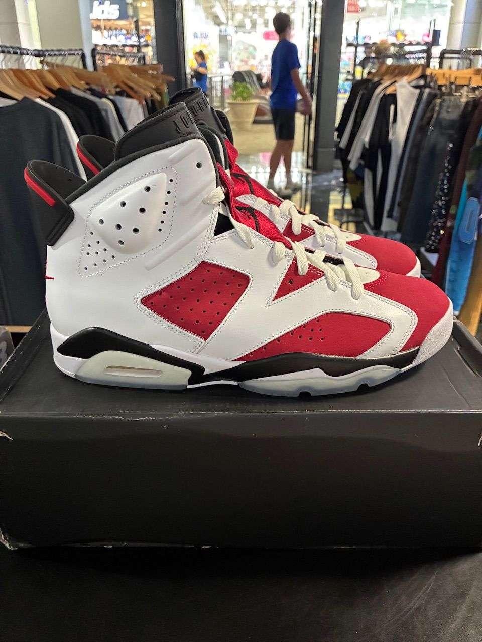 Jordan 6 Retro Carmine (2021) - Used/Worn