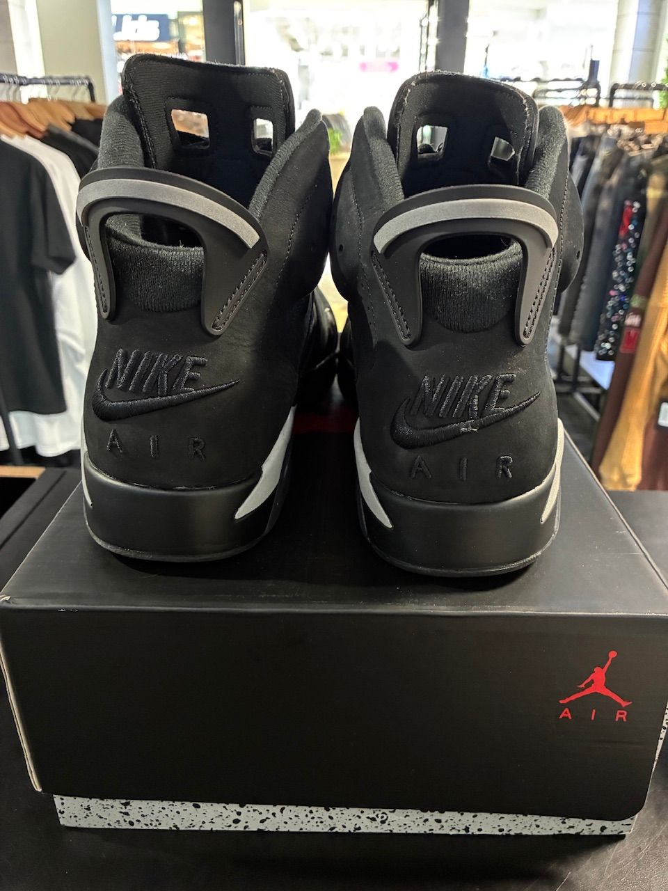 Jordan 6 Retro Cap and Gown - Used/Worn