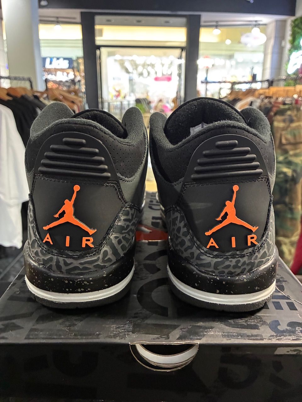 Jordan 3 Retro Fear Pack (2023) (GS) - Used/Worn