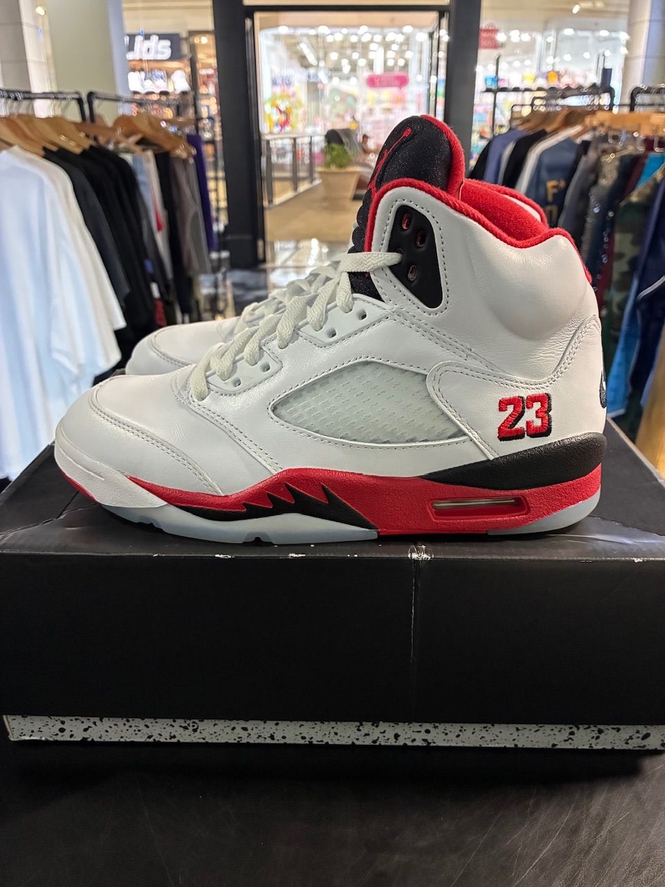 Jordan 5 Retro Fire Red Black Tongue (2025) - Used/Worn