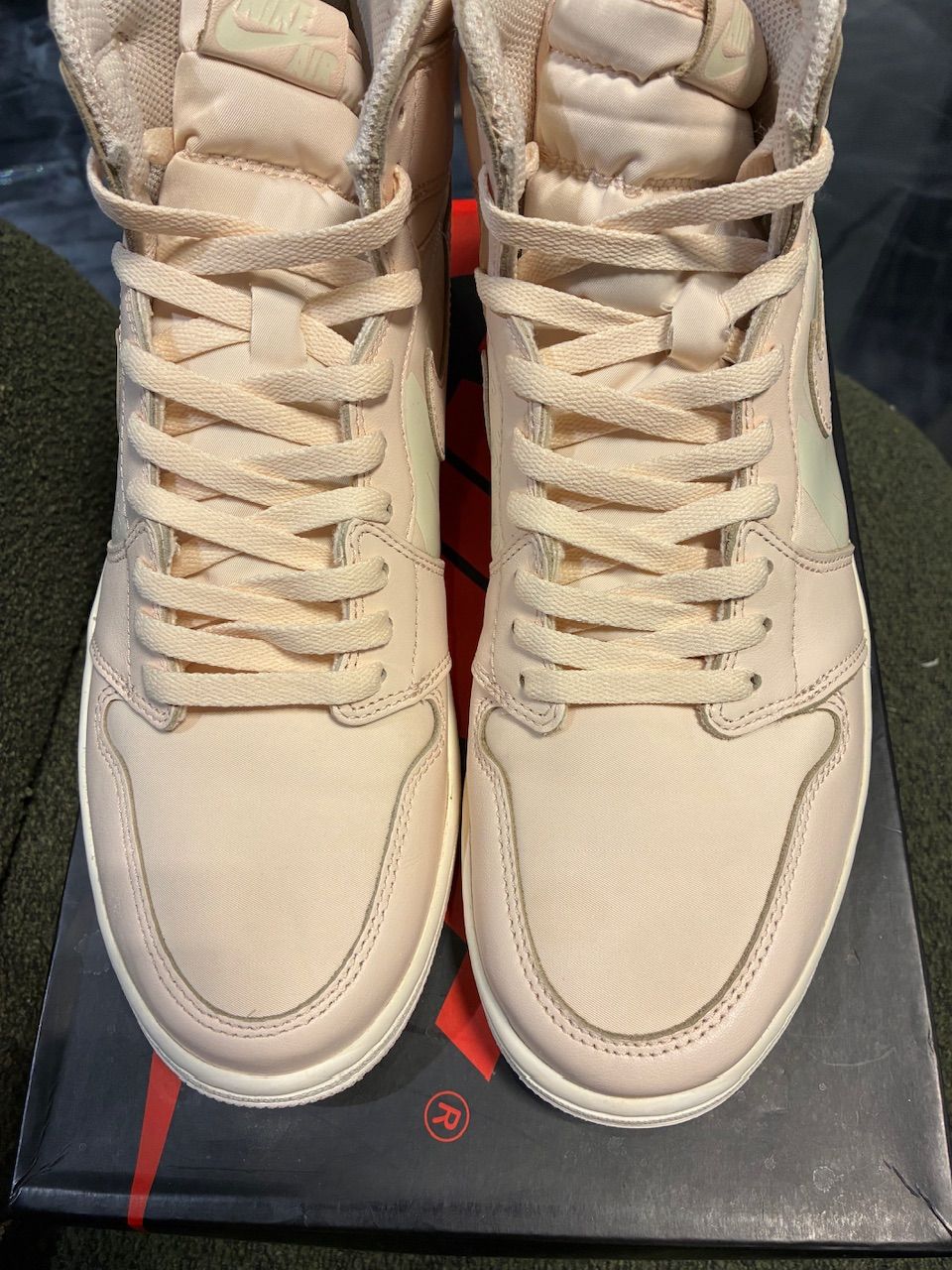 Jordan 1 Retro High Guava Ice - Used/Worn