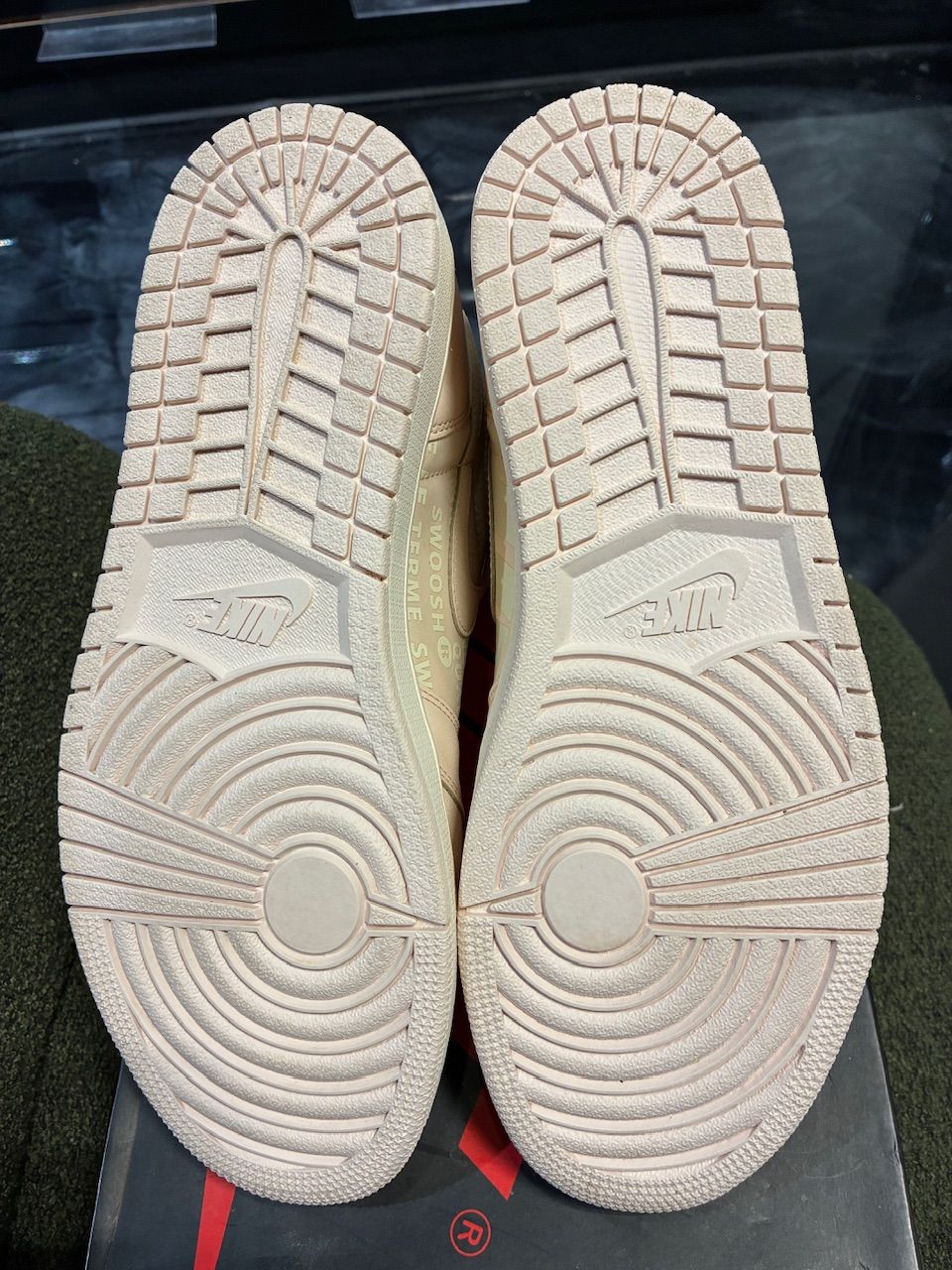 Jordan 1 Retro High Guava Ice - Used/Worn