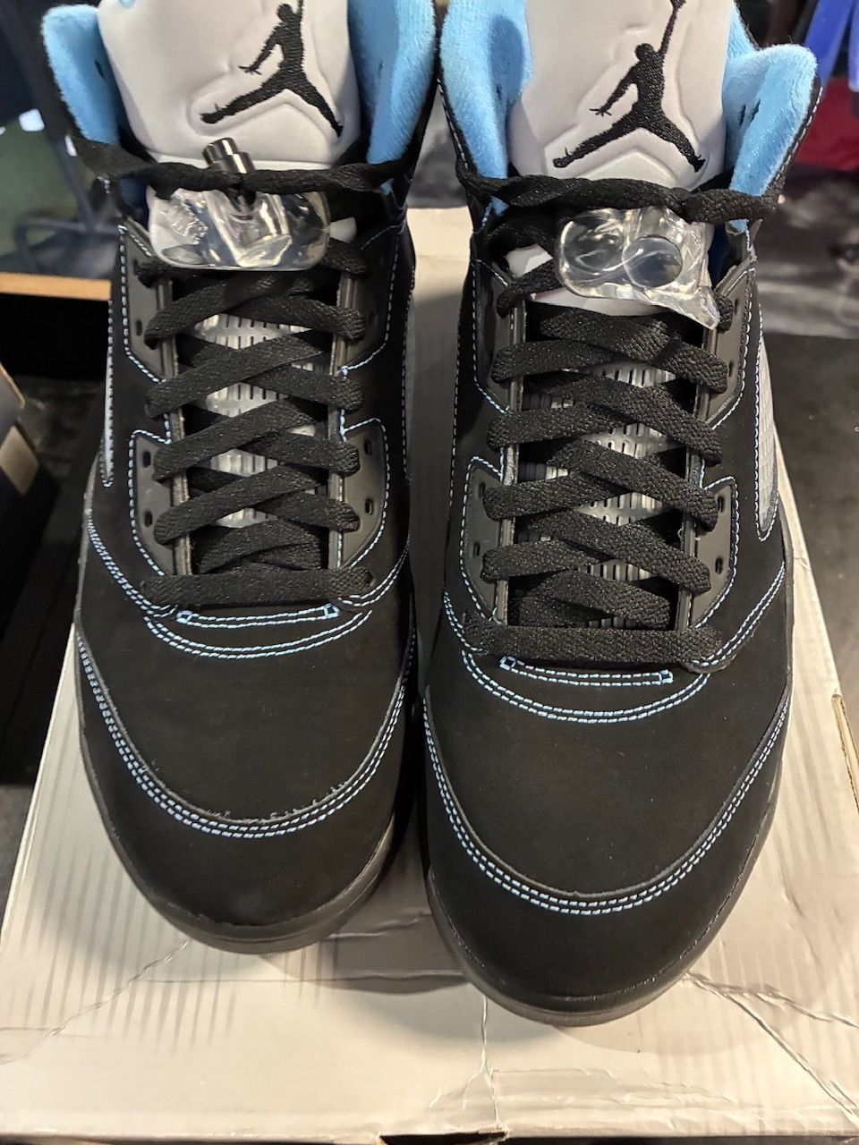 Jordan 5 Retro Black University Blue (2026) - Used/Worn