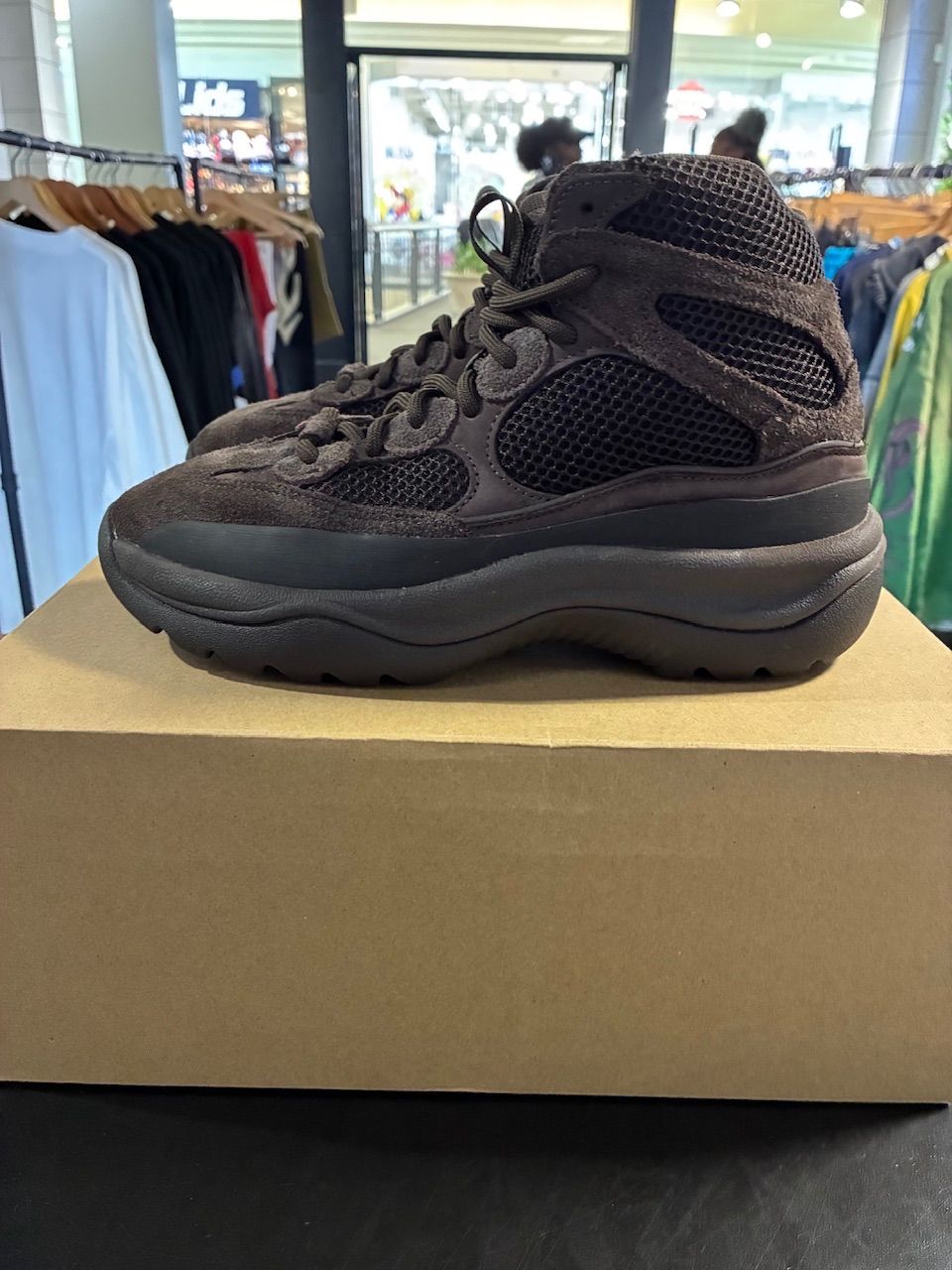 adidas Yeezy Desert Boot Oil - Used/Worn