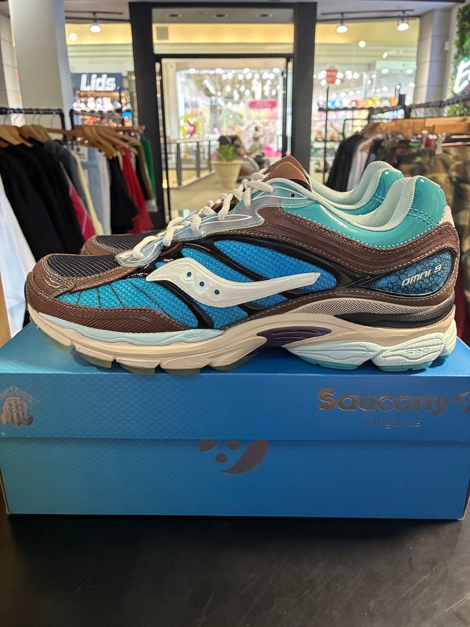 Saucony ProGrid Omni 9 Footpatrol Blue Brown - Used/Worn